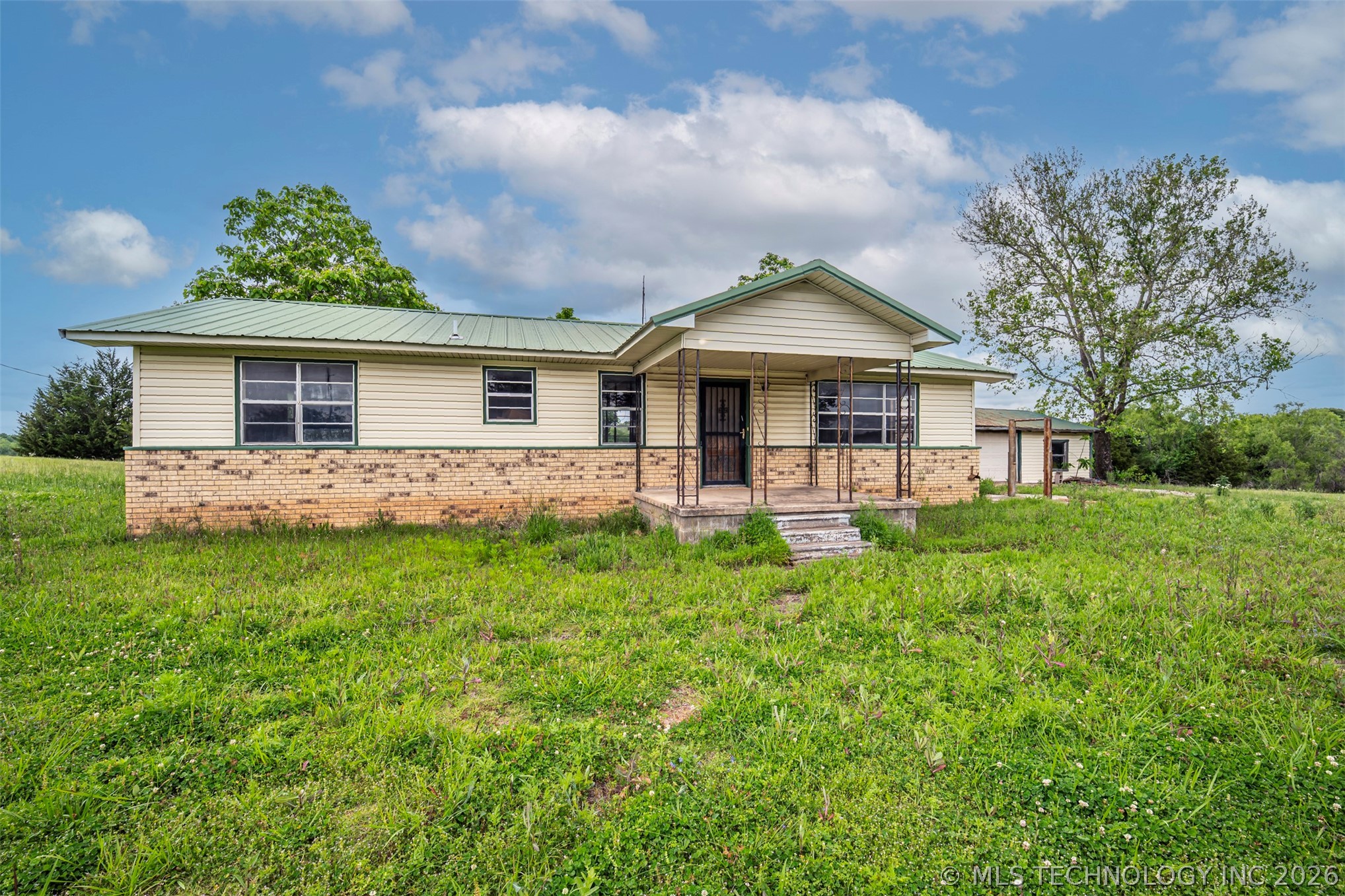 36477 E 1425 Sasakwa OK 74867