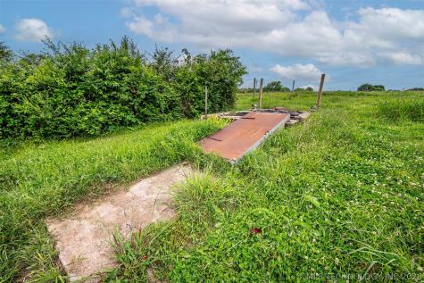 36477 E 1425 Sasakwa OK 74867