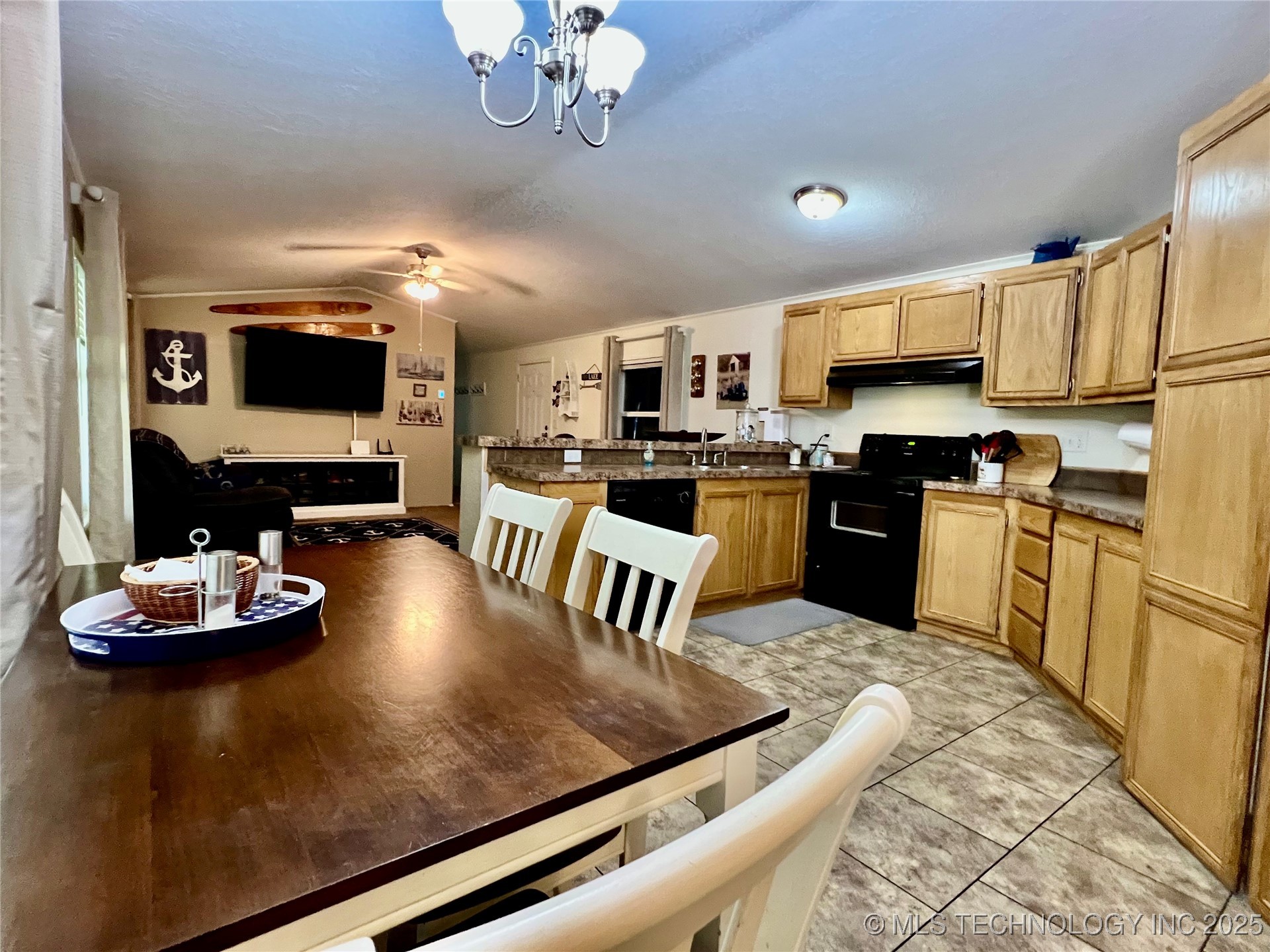 4718 Golden Way Kingston OK 73439
