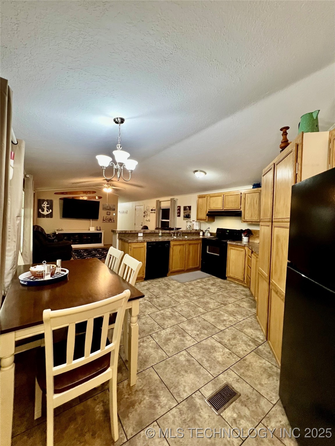 4718 Golden Way Kingston OK 73439