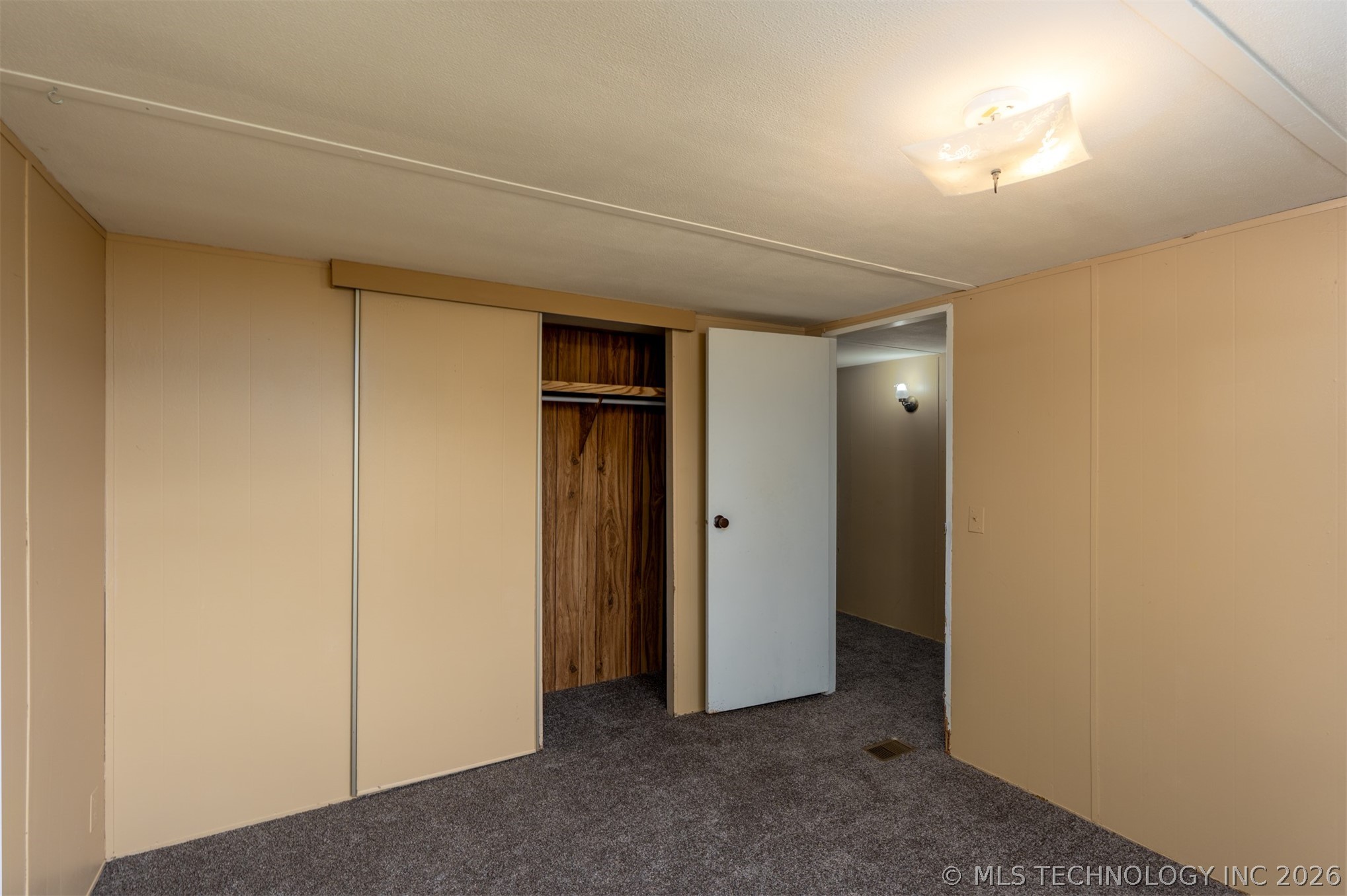 103051 N 3810 Okemah OK 74859