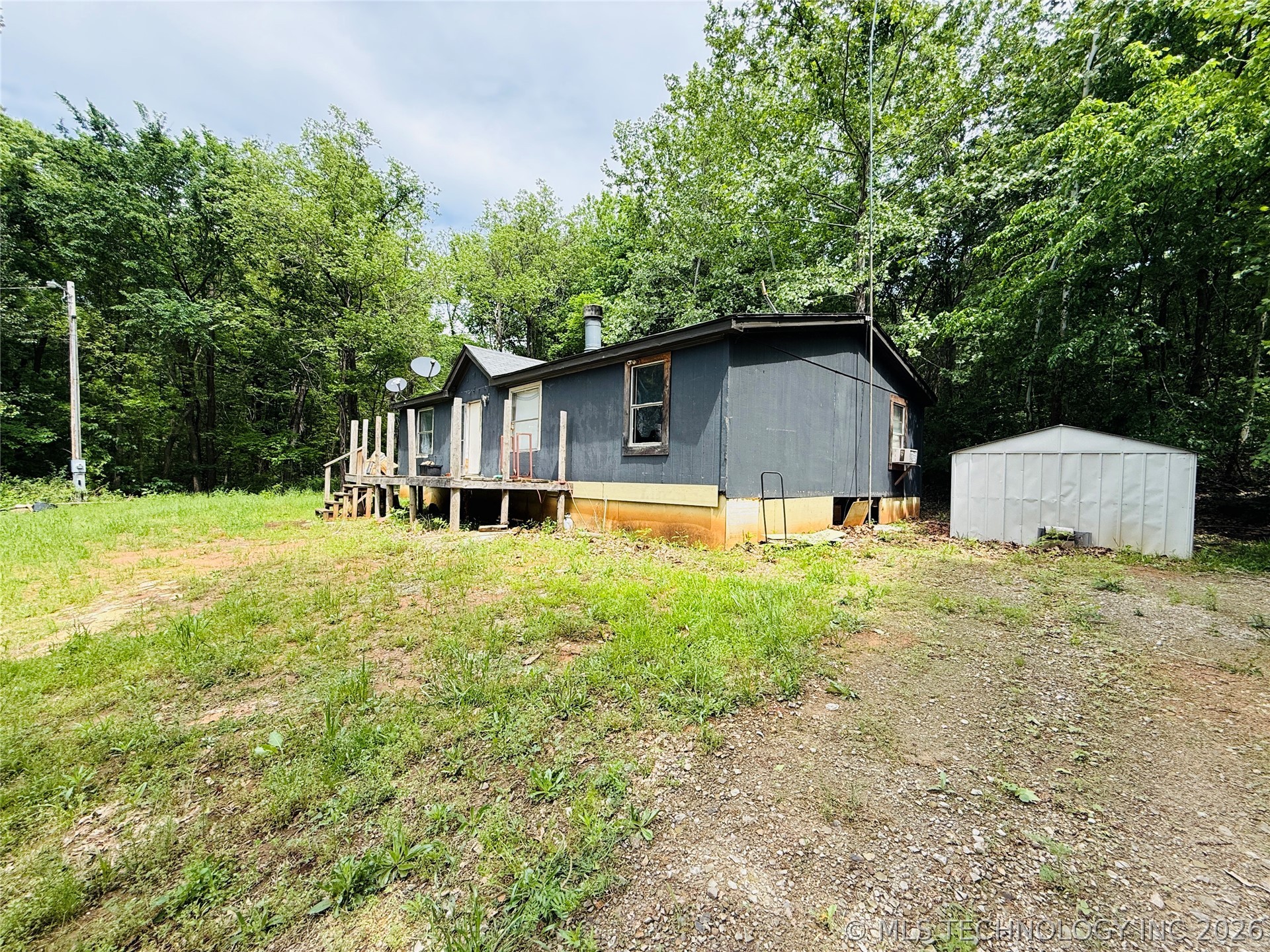 22 Holiday Lane Eufaula OK 74432