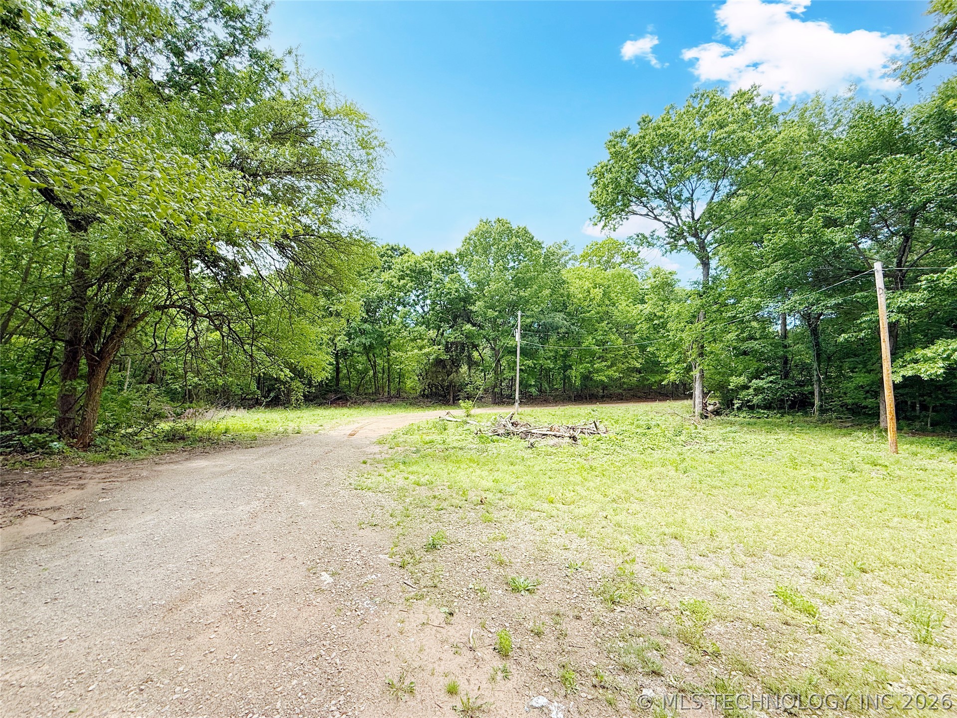 22 Holiday Lane Eufaula OK 74432