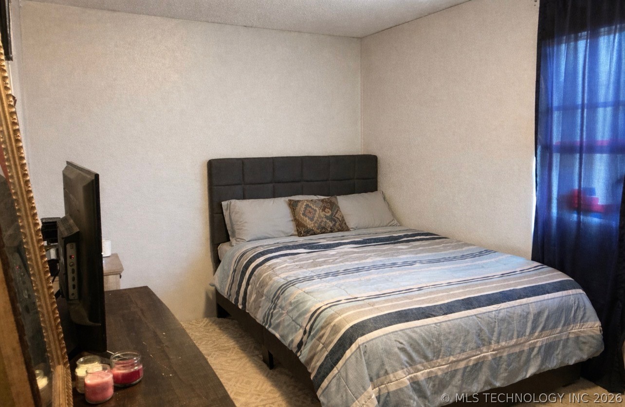 13445 New Lake Road Henryetta OK 74437