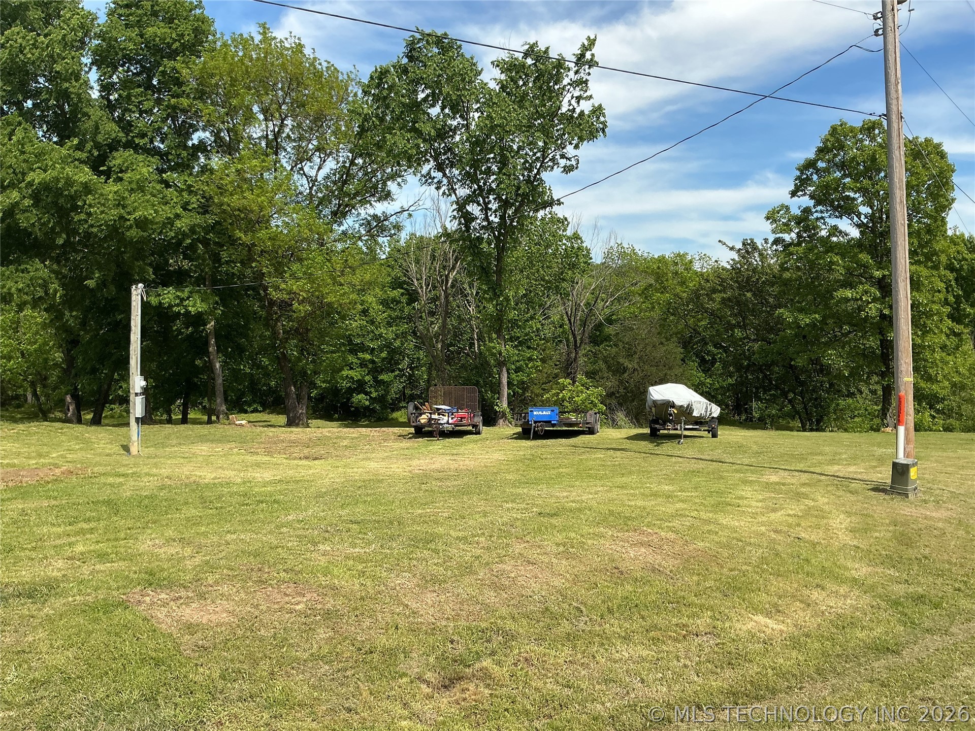 13445 New Lake Road Henryetta OK 74437