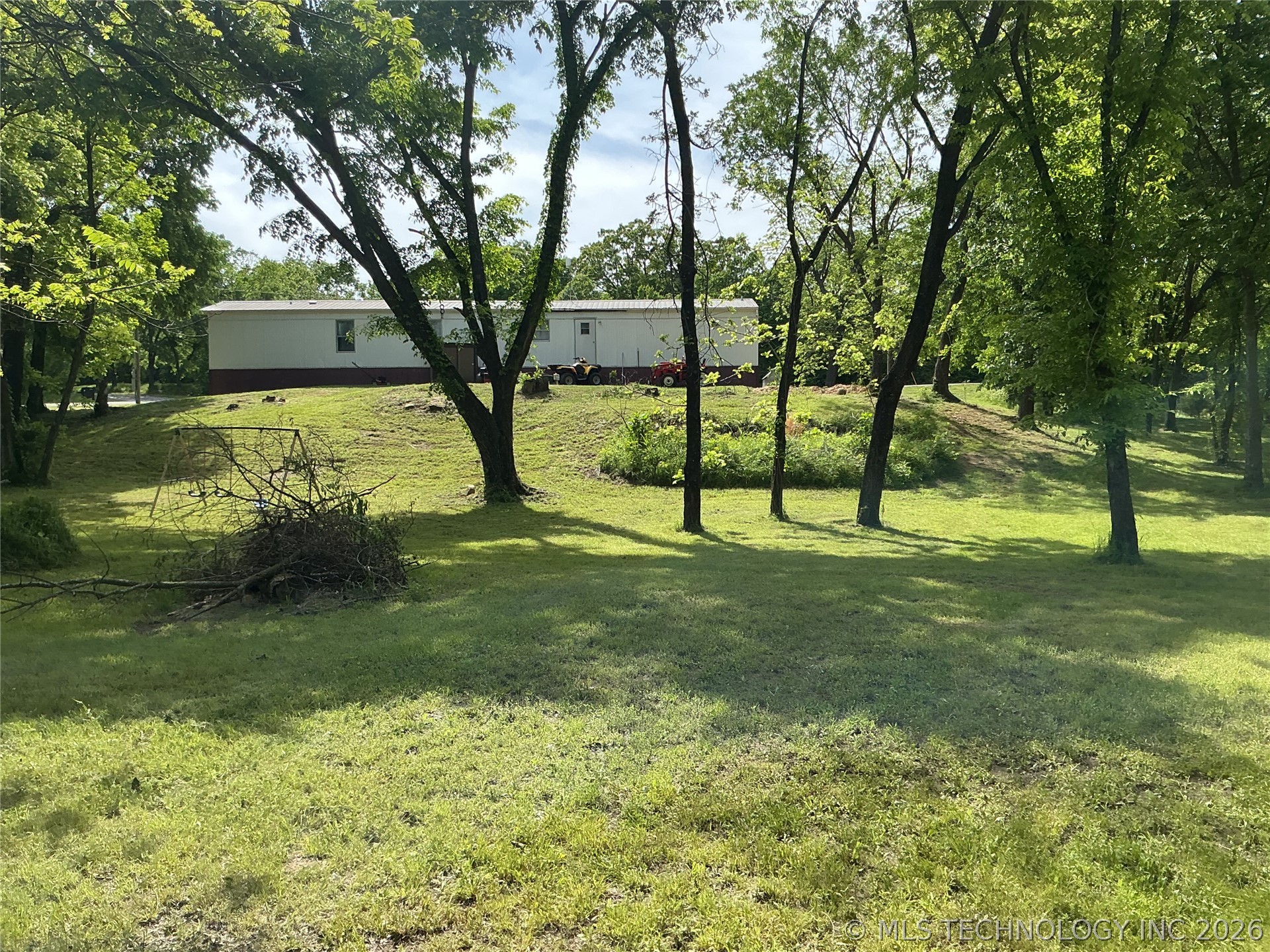 13445 New Lake Road Henryetta OK 74437