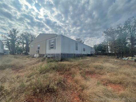 22637 Fishmarket Road Tecumseh OK 74873