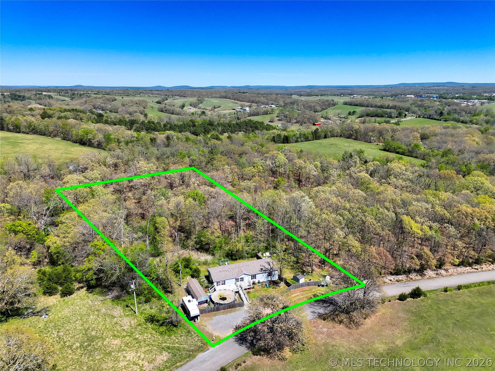 469581 E 815 Road Stilwell OK 74960