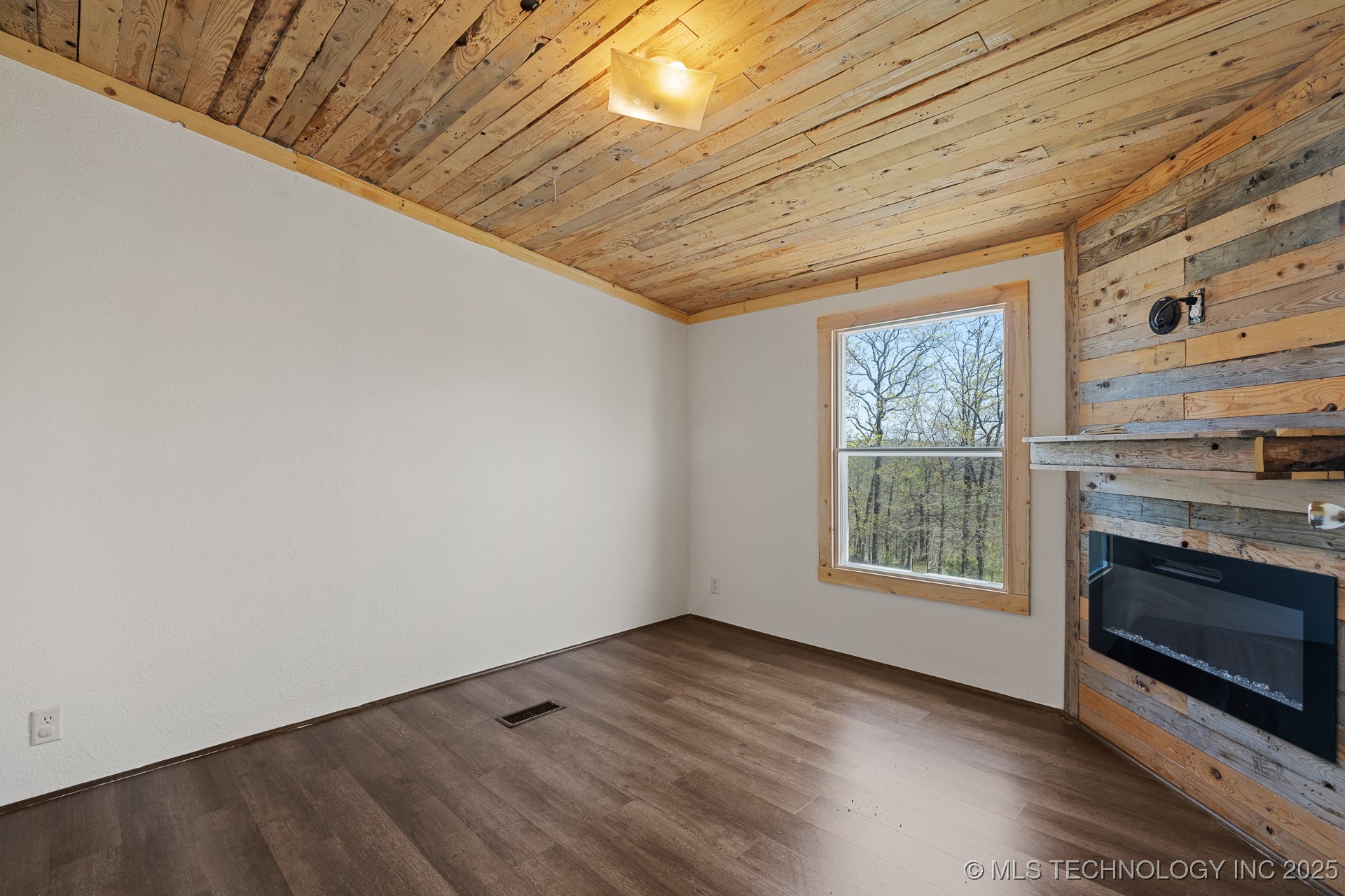 100989 S 4533 Road W Vian OK 74962