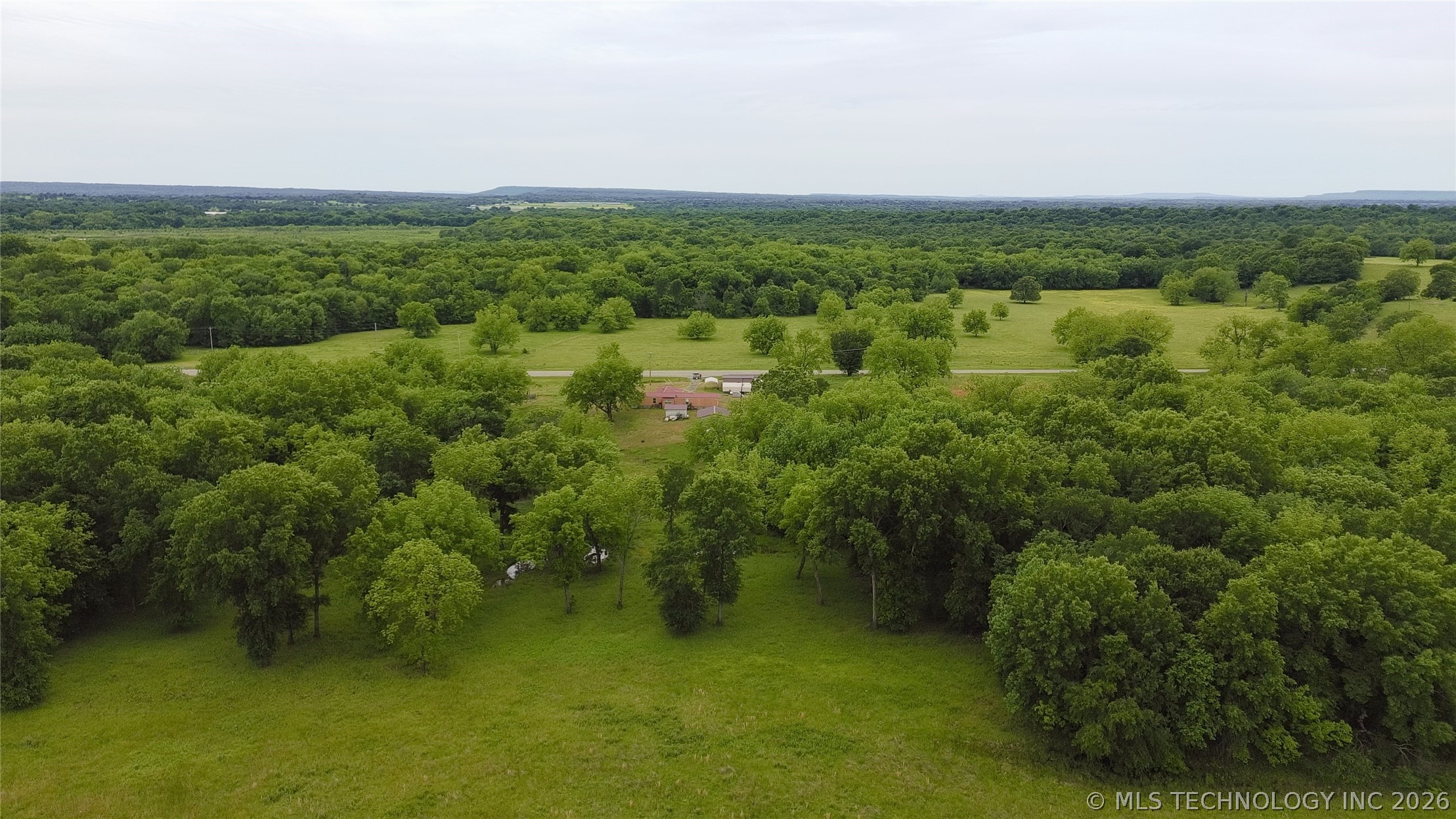 11324 E 64 Highway Webbers Falls OK 74470