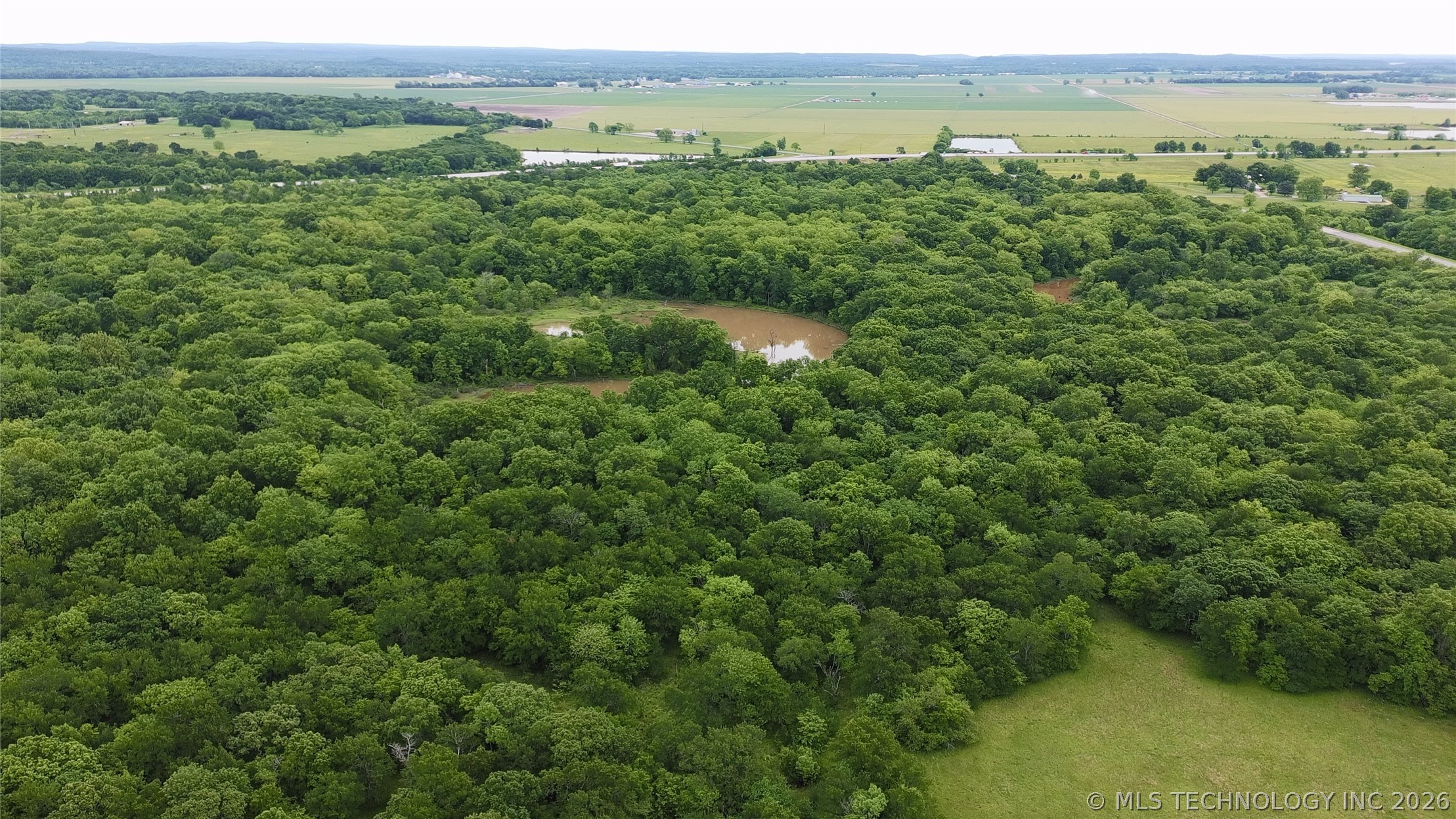 11324 E 64 Highway Webbers Falls OK 74470