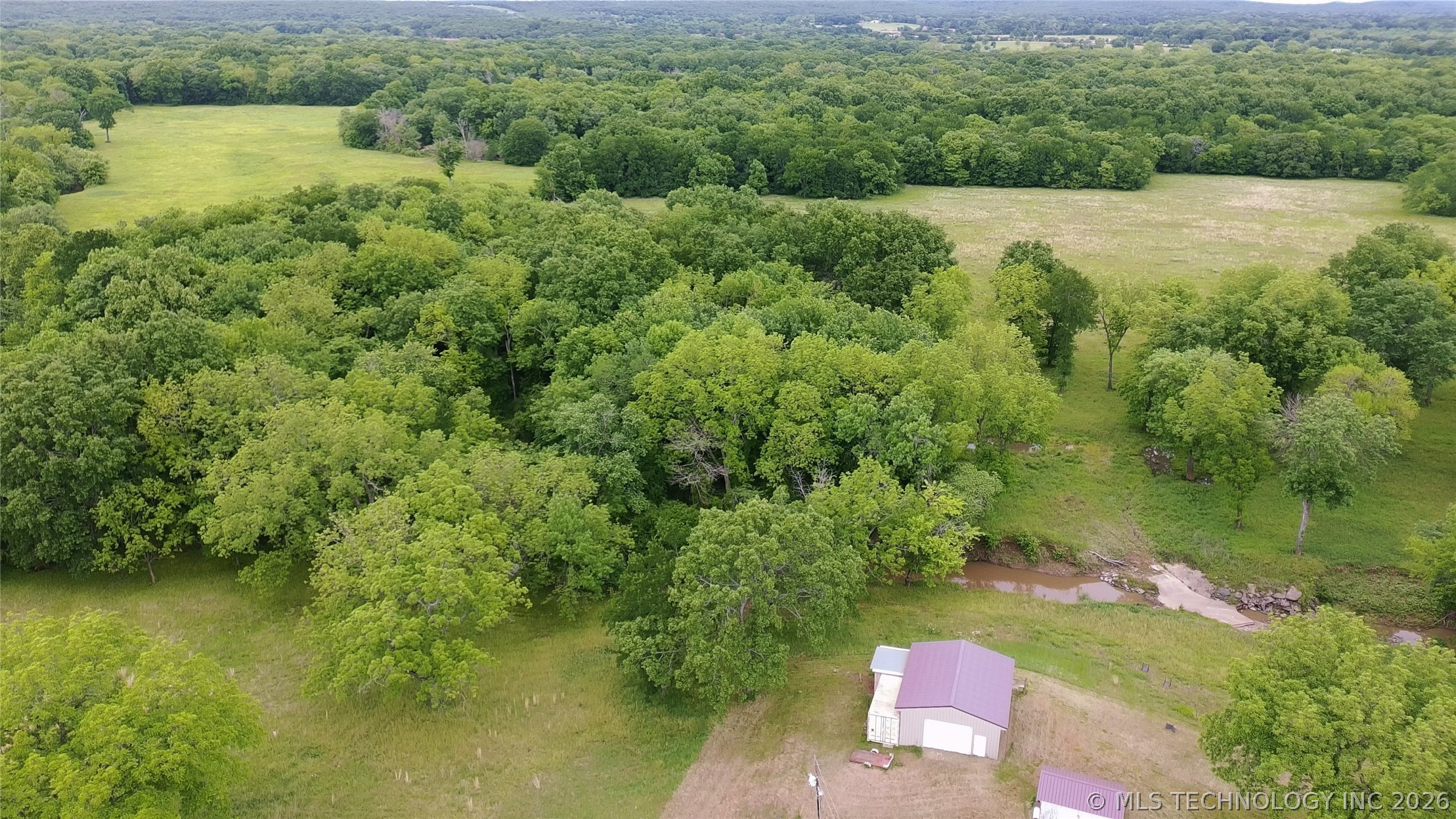 11324 E 64 Highway Webbers Falls OK 74470