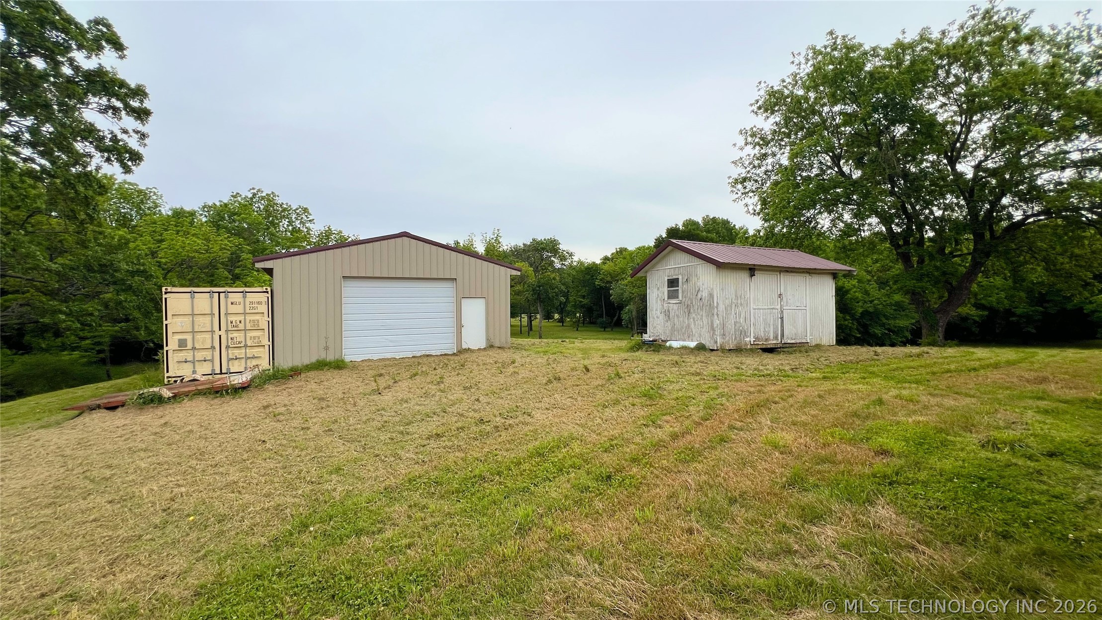 11324 E 64 Highway Webbers Falls OK 74470