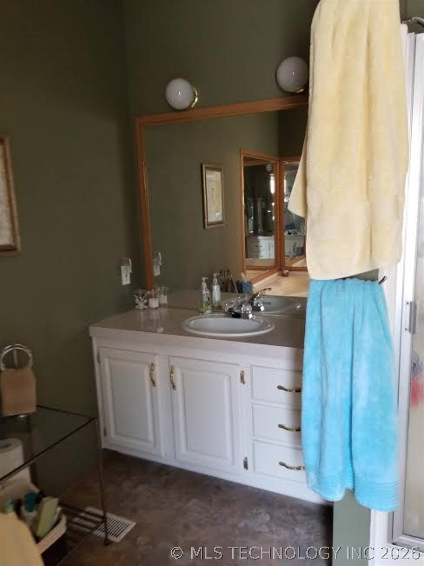141 Hickory Eufaula OK 74432