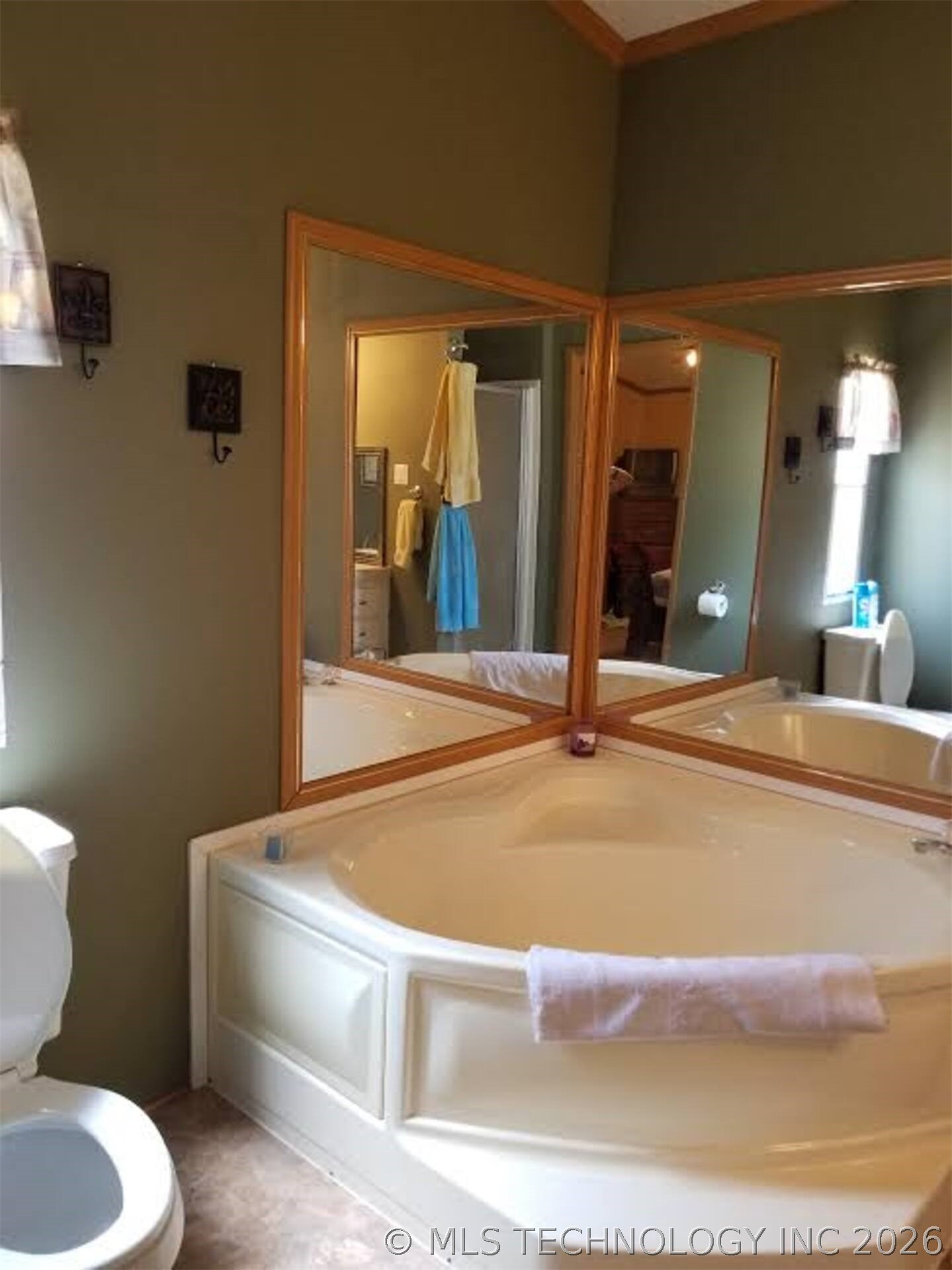 141 Hickory Eufaula OK 74432