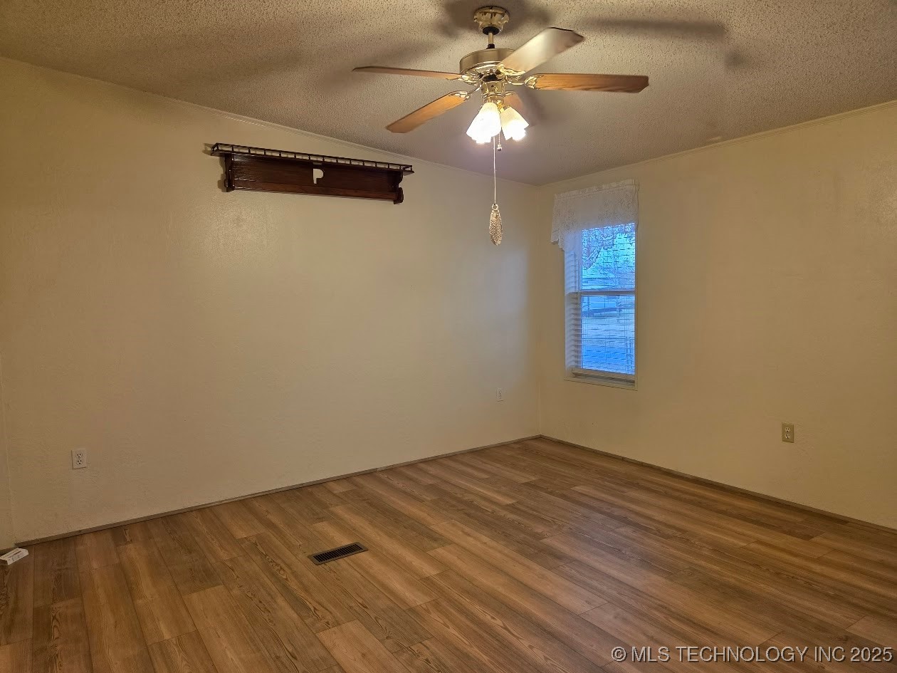 420828 E 1143 Road Eufaula OK 74432
