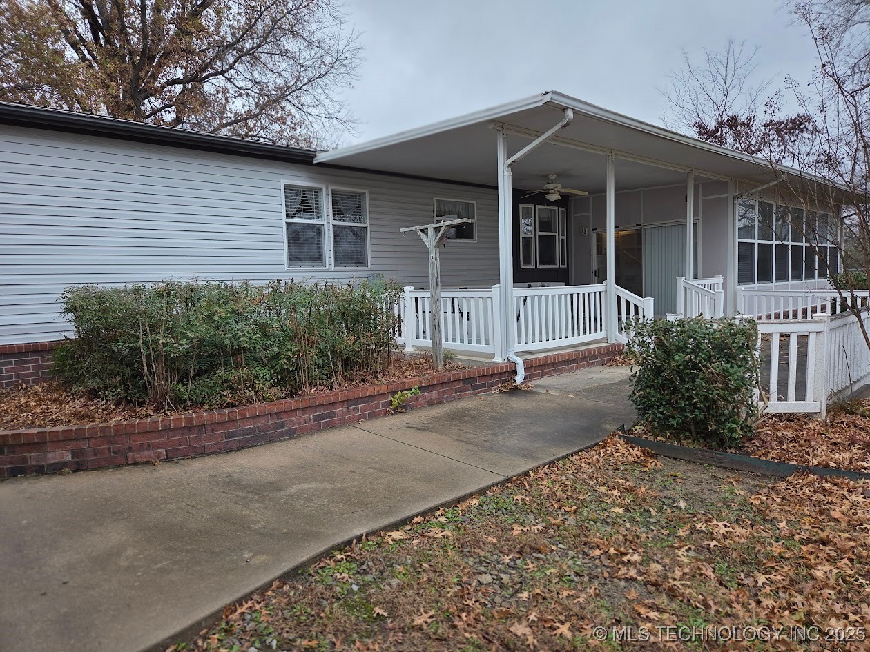 420828 E 1143 Road Eufaula OK 74432