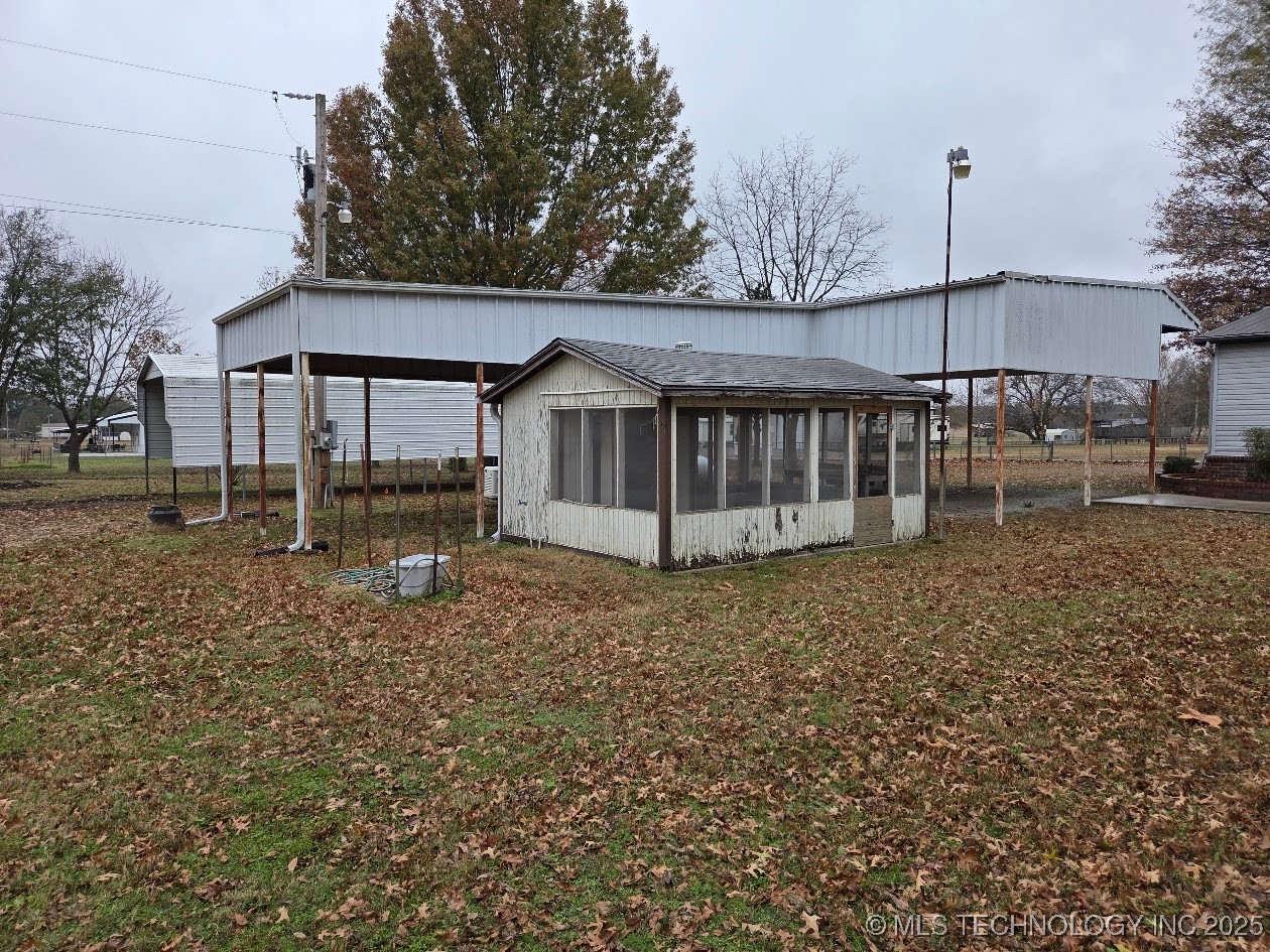 420828 E 1143 Road Eufaula OK 74432