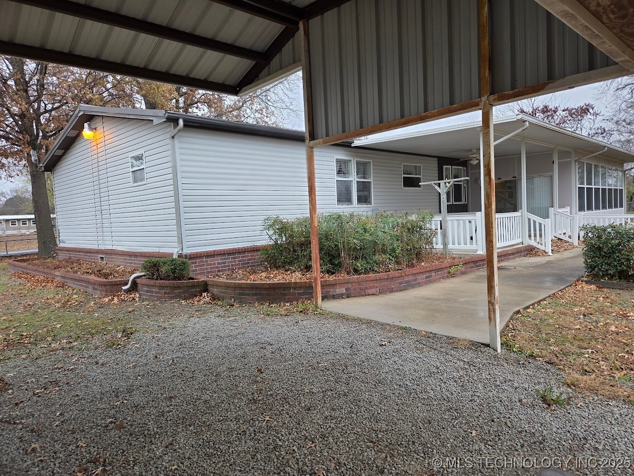 420828 E 1143 Road Eufaula OK 74432
