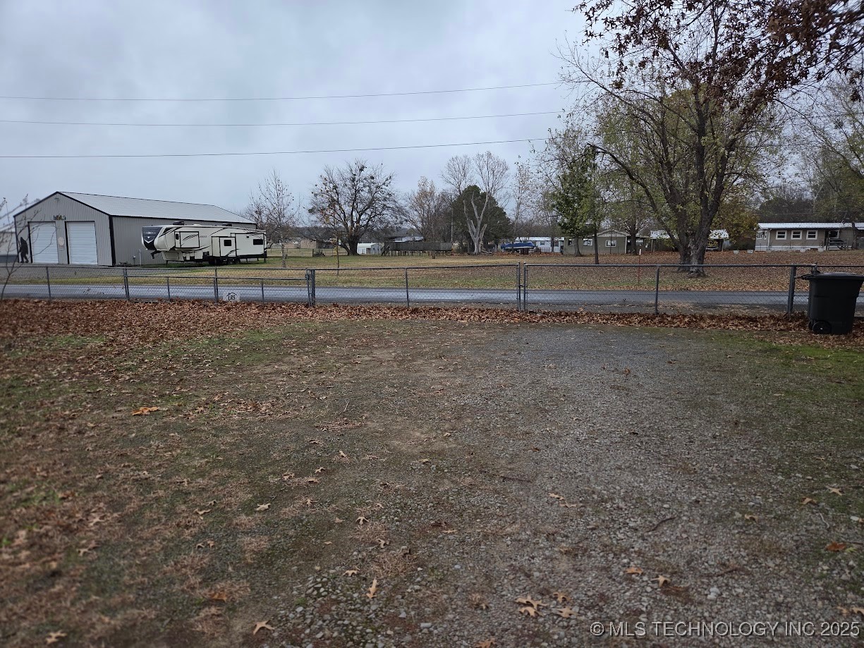 420828 E 1143 Road Eufaula OK 74432