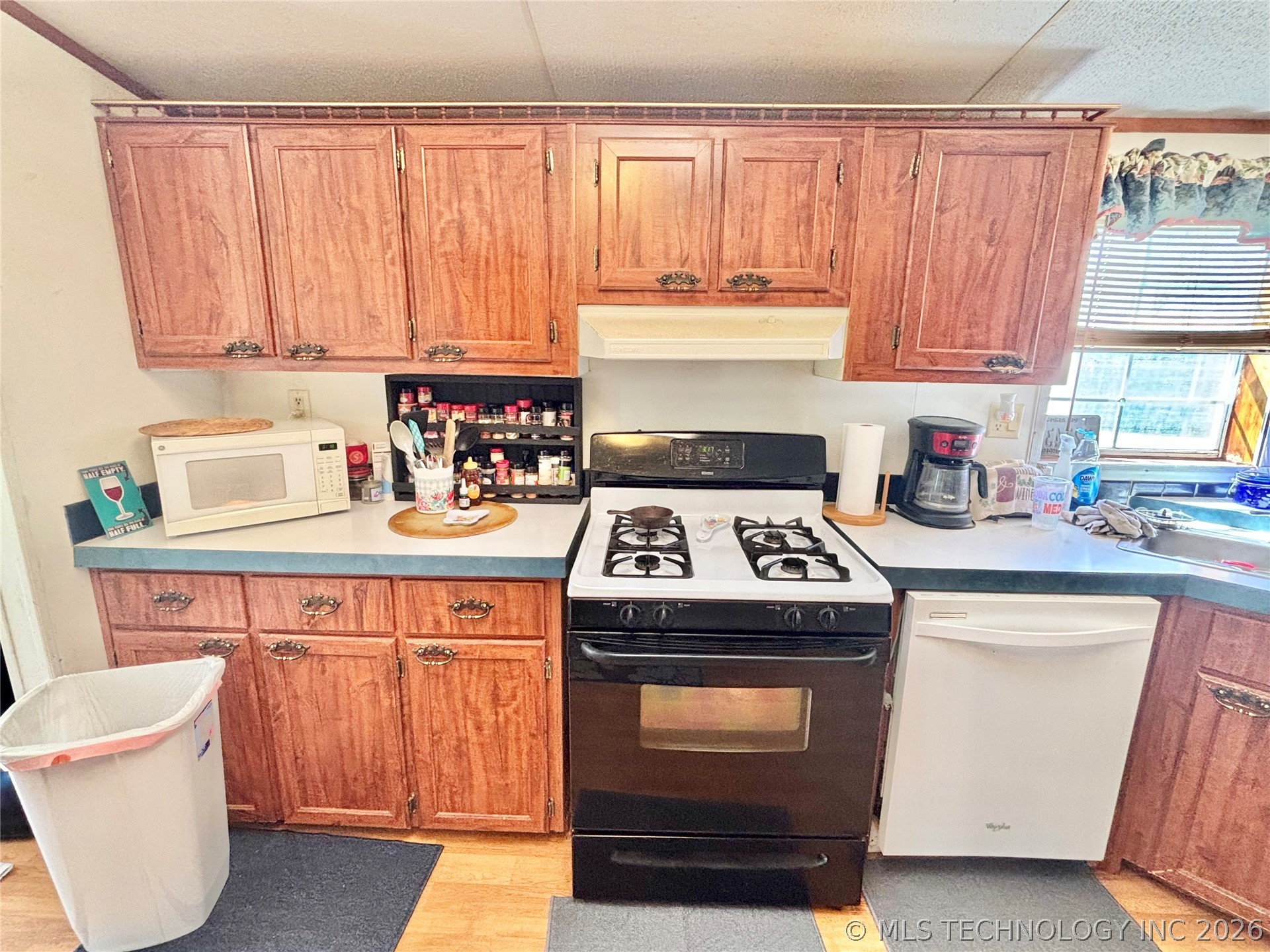 10098 N County Road 4295 Road Quinton OK 74561