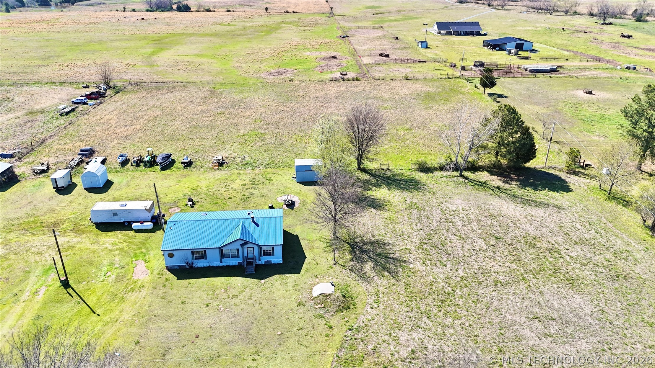 10098 N County Road 4295 Road Quinton OK 74561