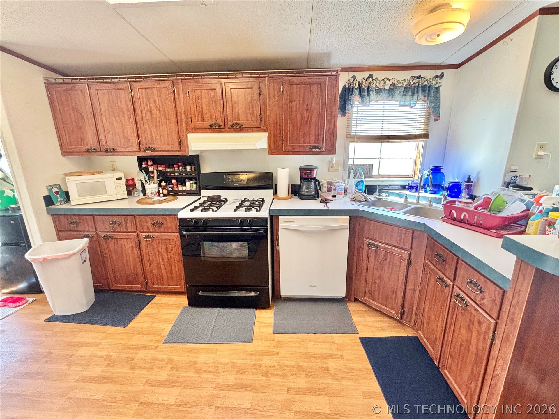 10098 N County Road 4295 Road Quinton OK 74561