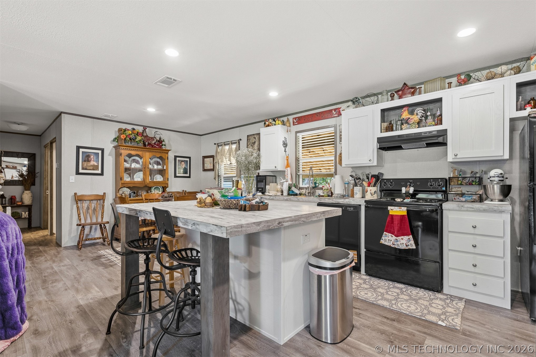 607 Five Lakes Sulphur OK 73086