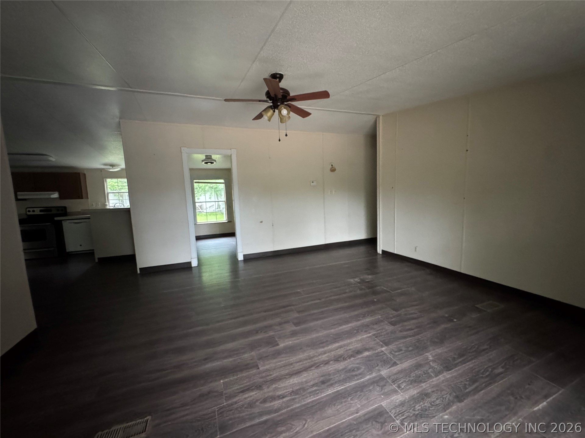 503 Godfrey Colbert OK 74733