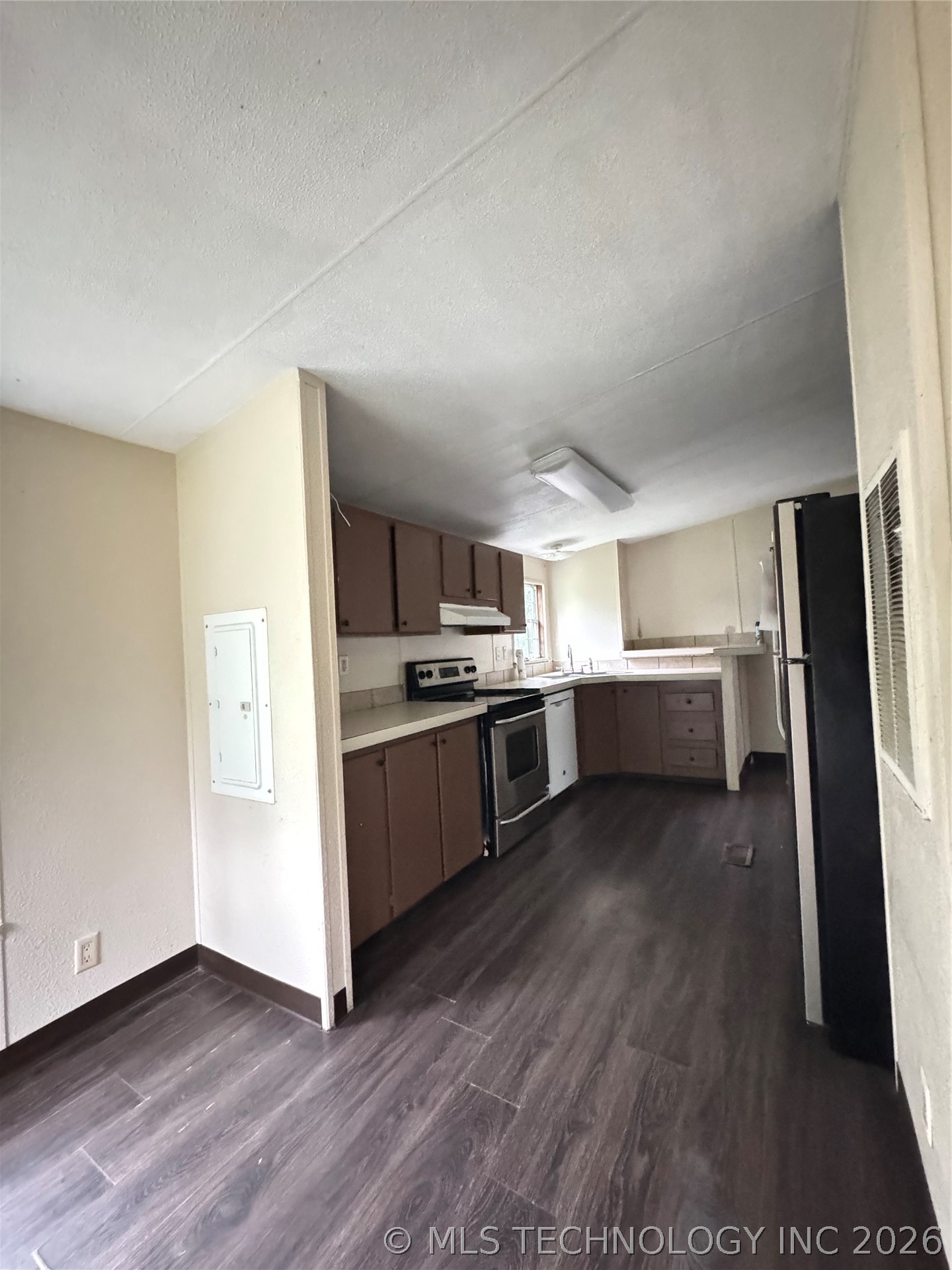 503 Godfrey Colbert OK 74733