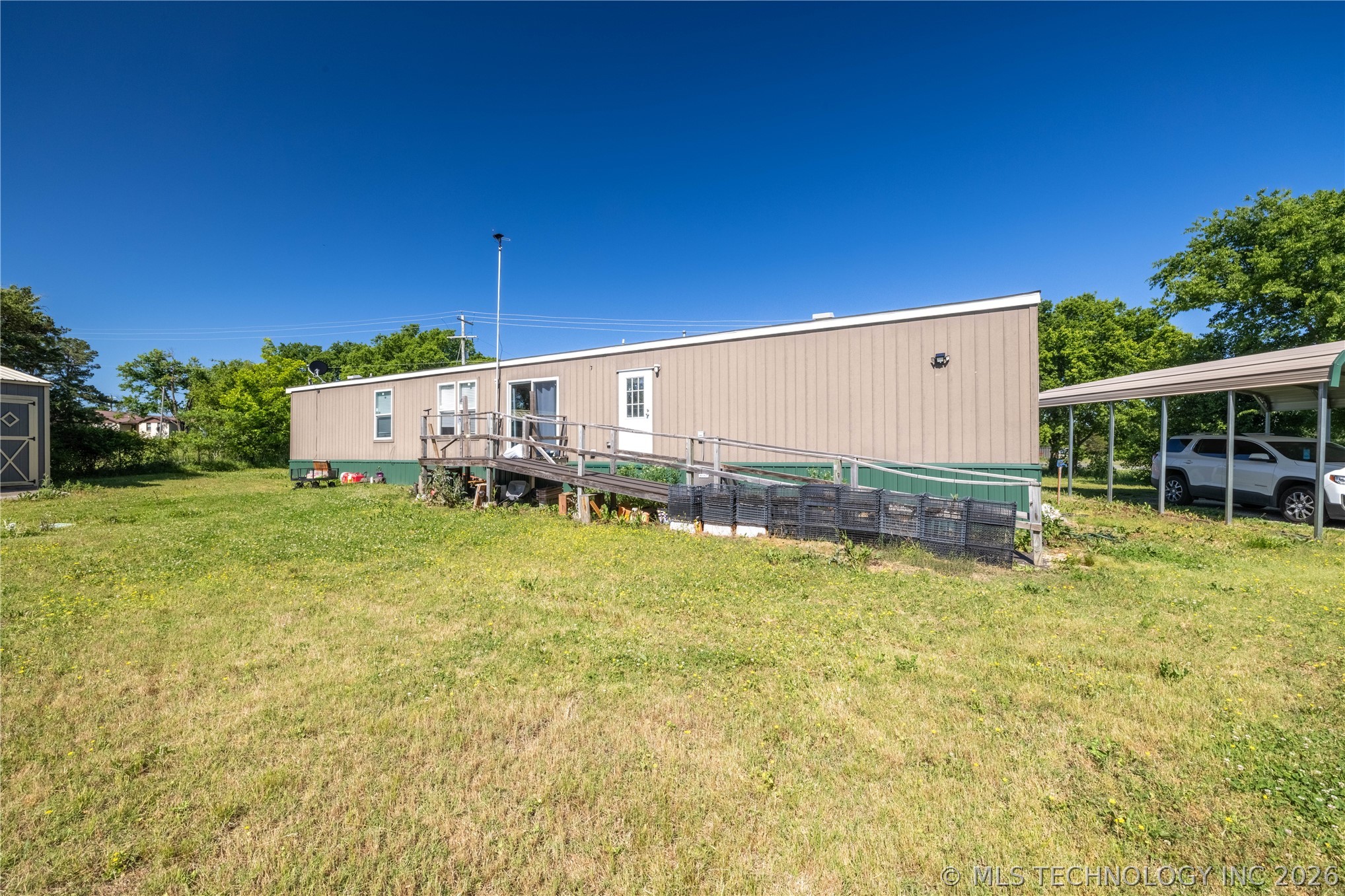 320 E 10th Street Okemah OK 74859