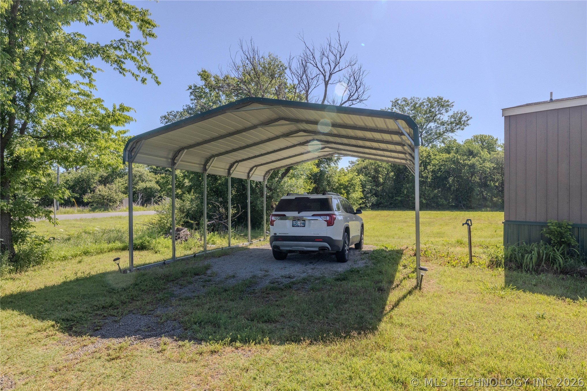 320 E 10th Street Okemah OK 74859