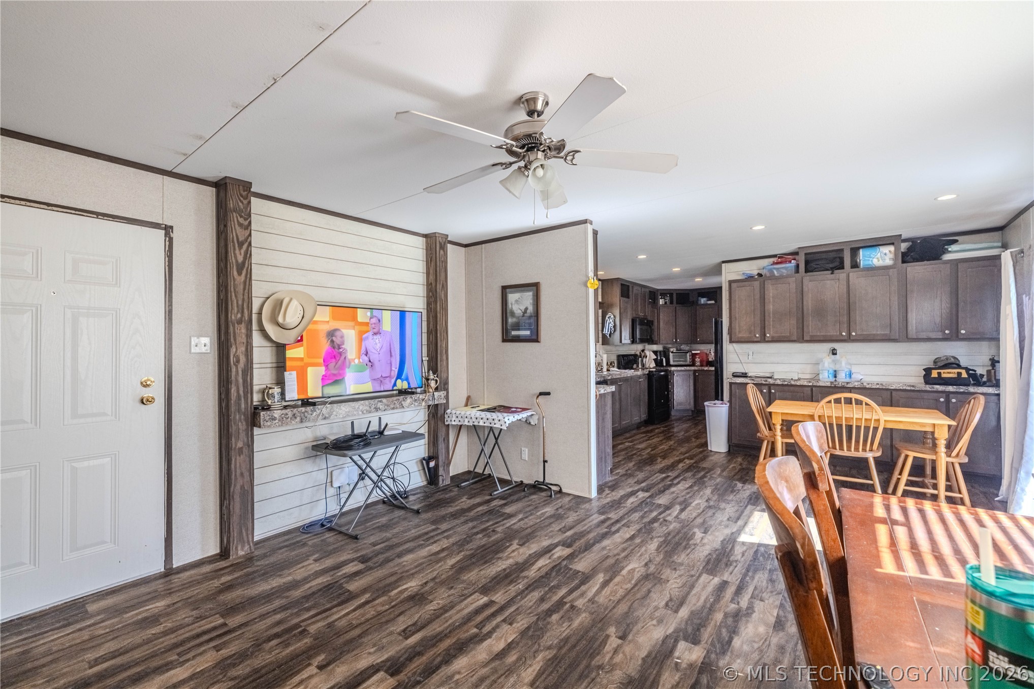 320 E 10th Street Okemah OK 74859