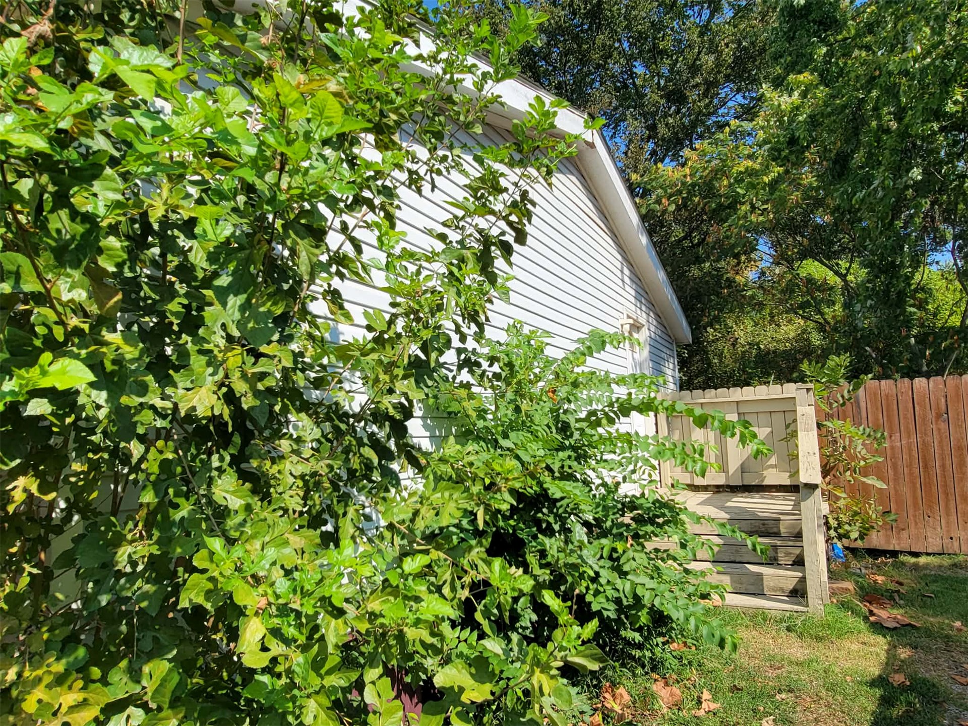 302 E Schley Street Vian OK 74962