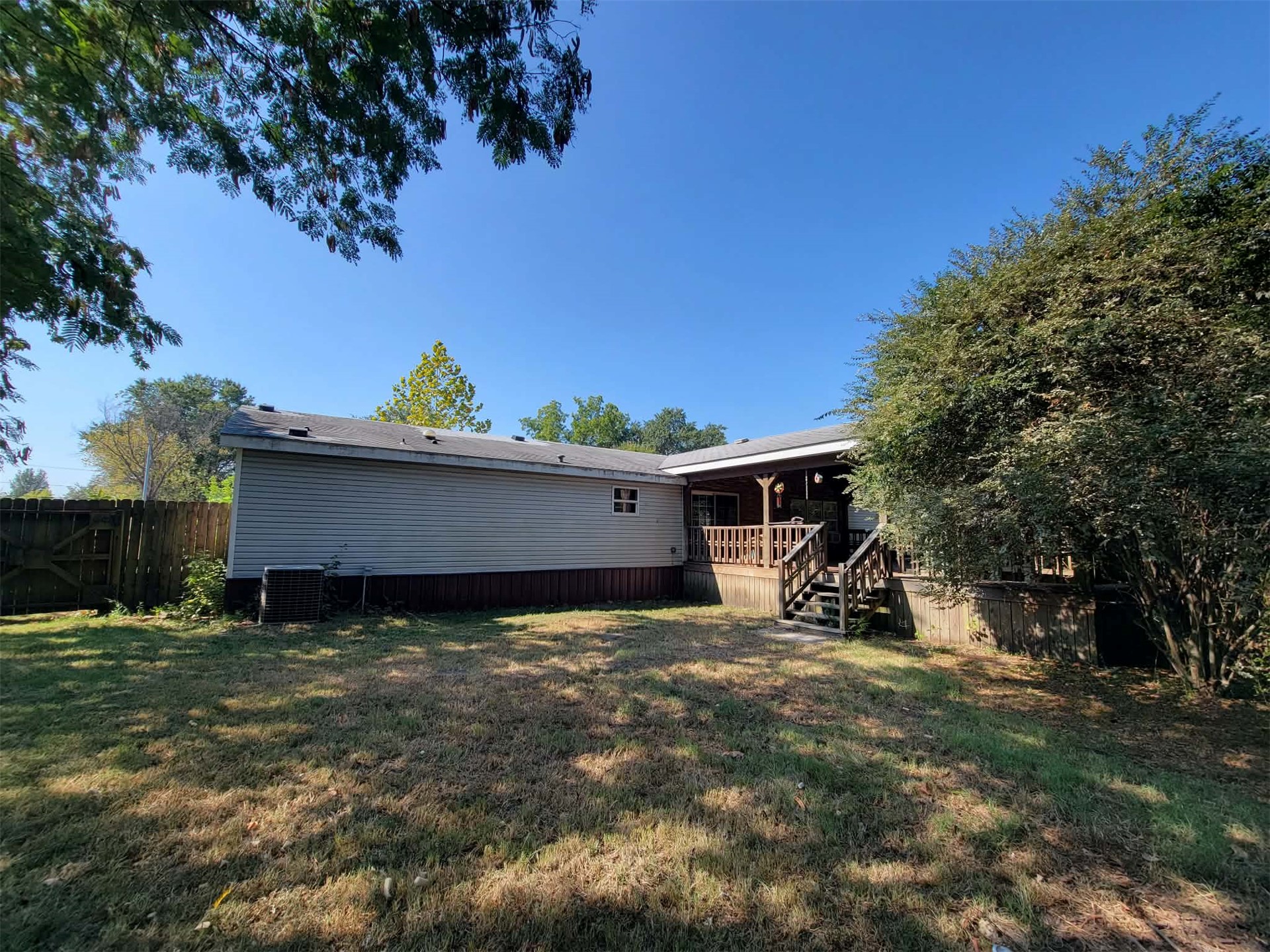302 E Schley Street Vian OK 74962
