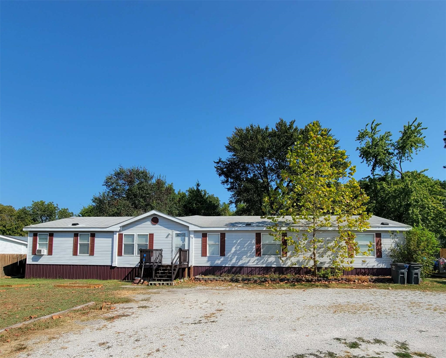 302 E Schley Street Vian OK 74962
