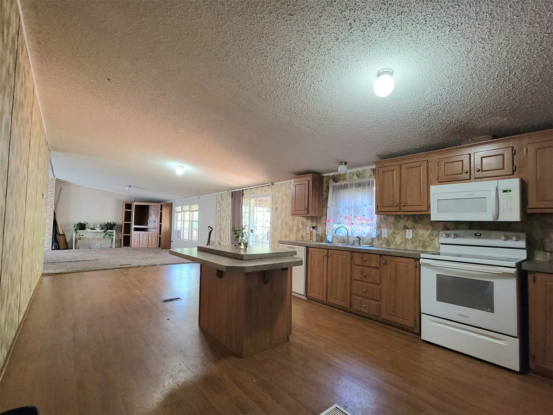 302 E Schley Street Vian OK 74962