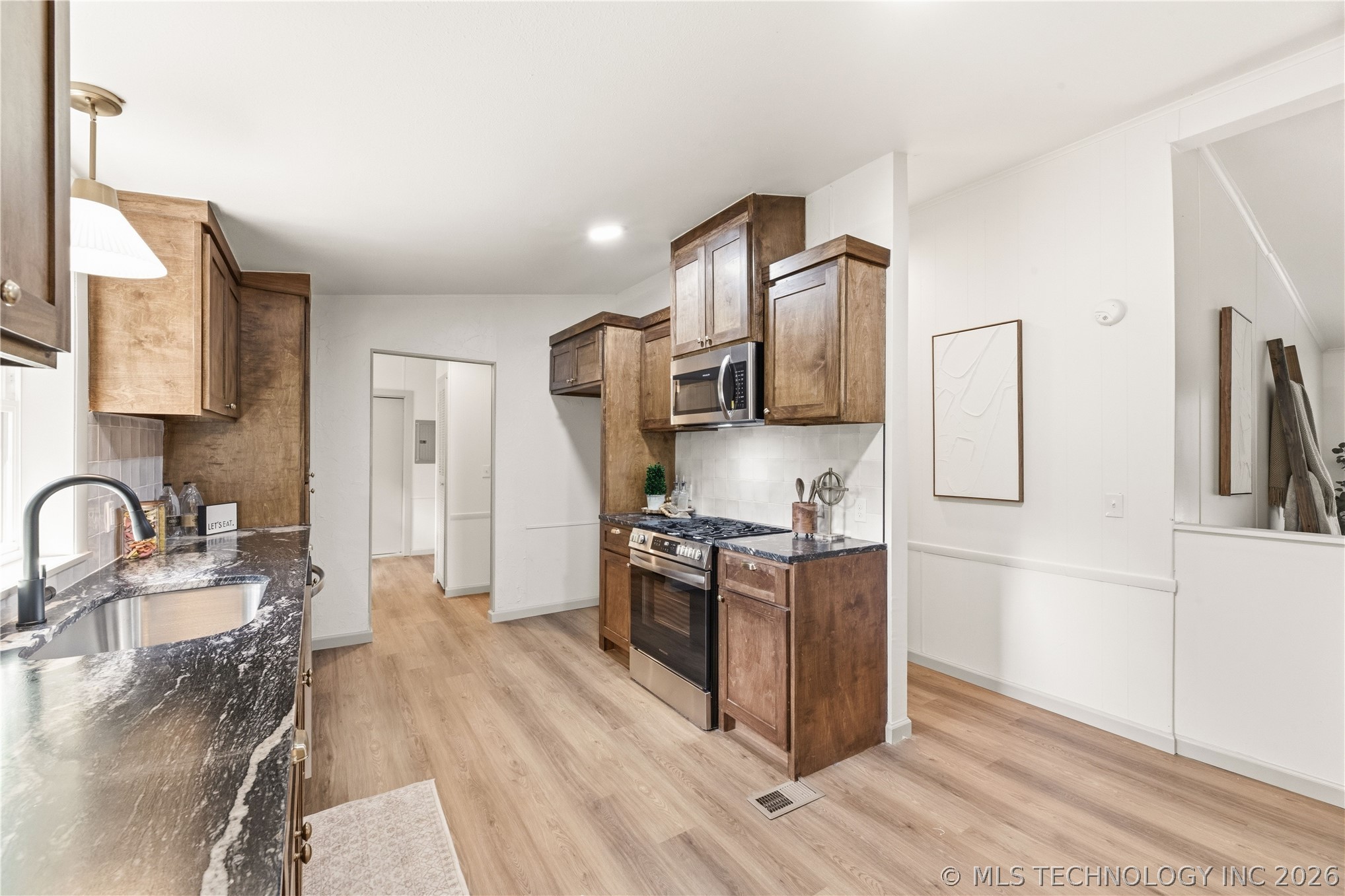 1115 S 284th East Avenue Catoosa OK 74015