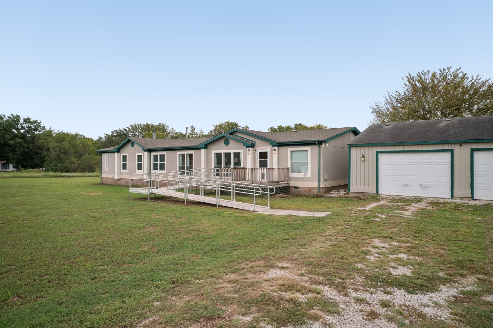 1222 W Birch Street Haskell OK 74436