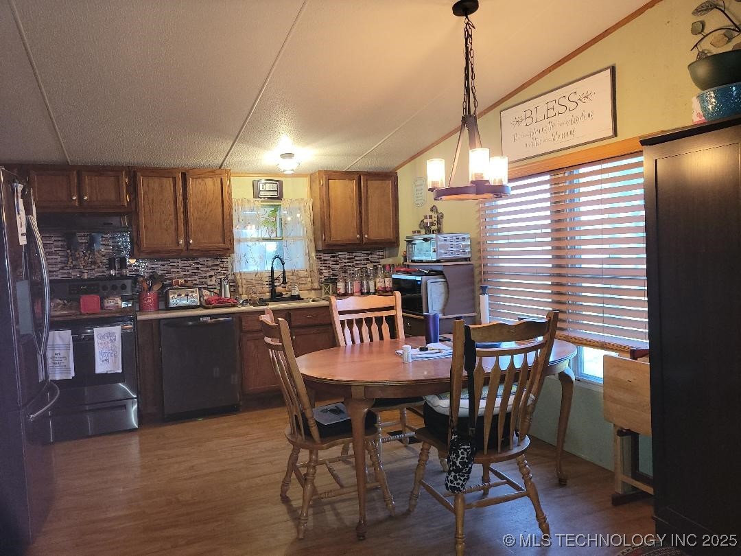 114495 S 4203 Road Checotah OK 74426