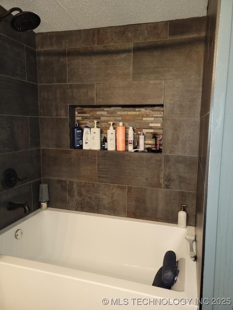 114495 S 4203 Road Checotah OK 74426
