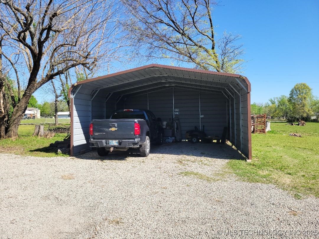 114495 S 4203 Road Checotah OK 74426