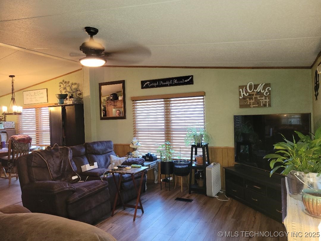 114495 S 4203 Road Checotah OK 74426