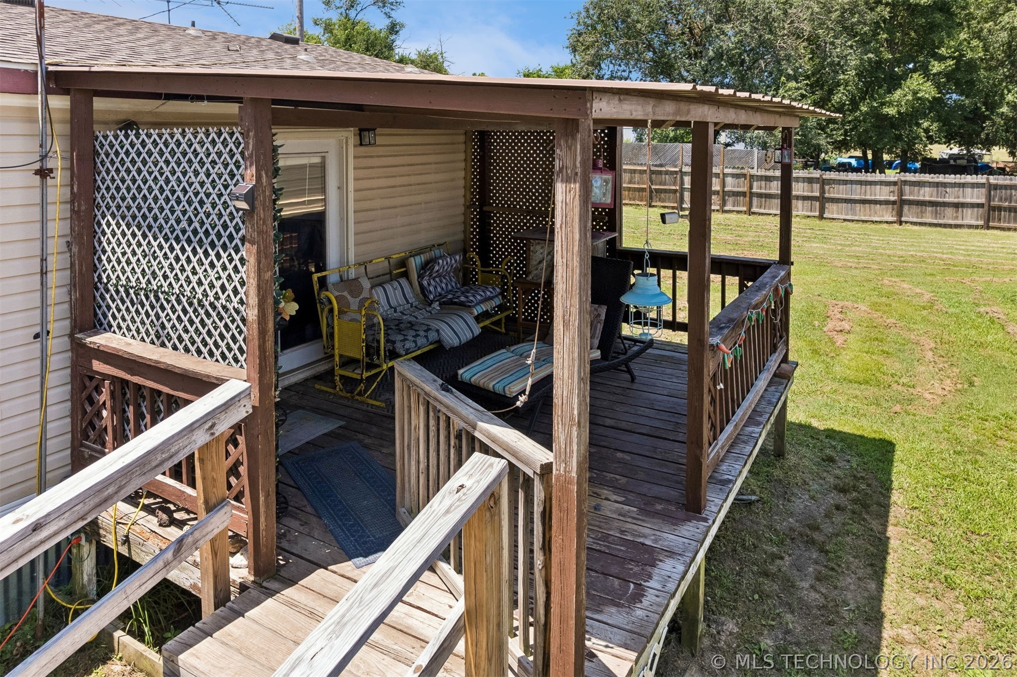 422 N Gibson Dustin OK 74839