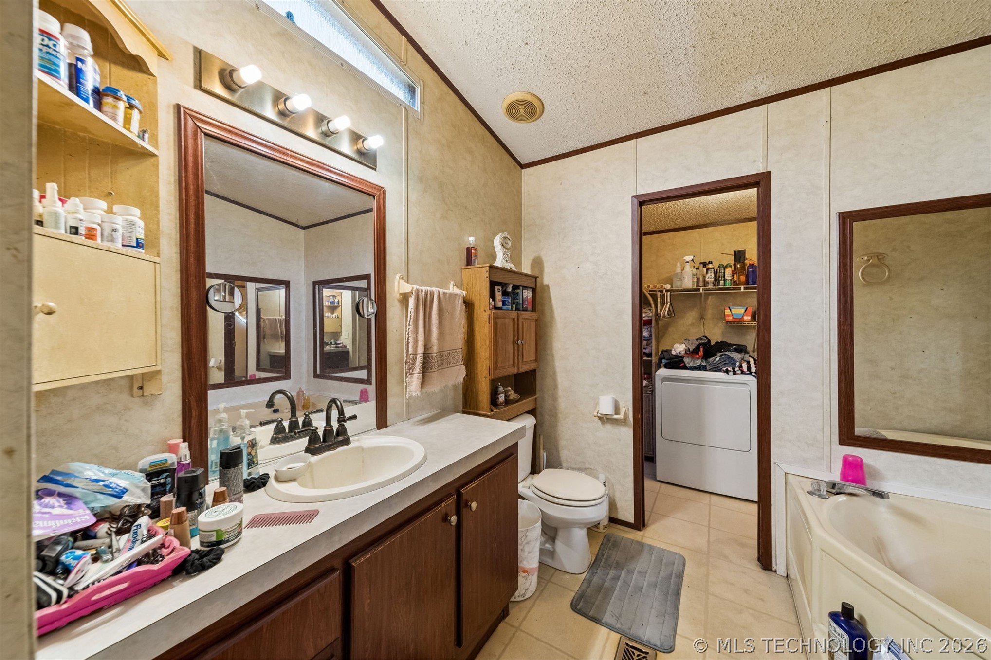 422 N Gibson Dustin OK 74839