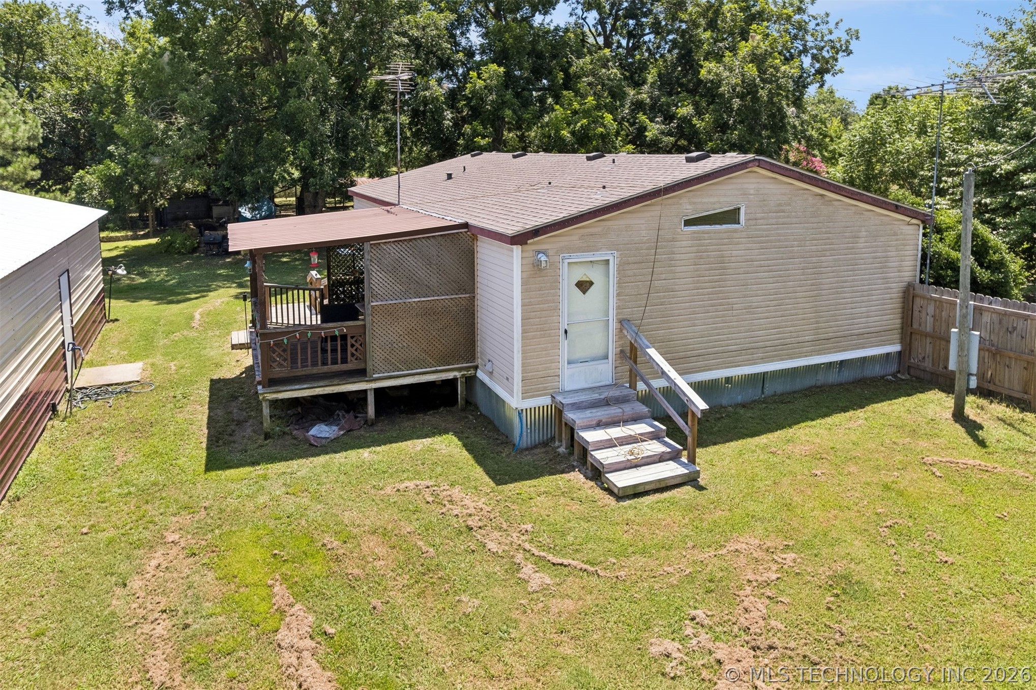422 N Gibson Dustin OK 74839