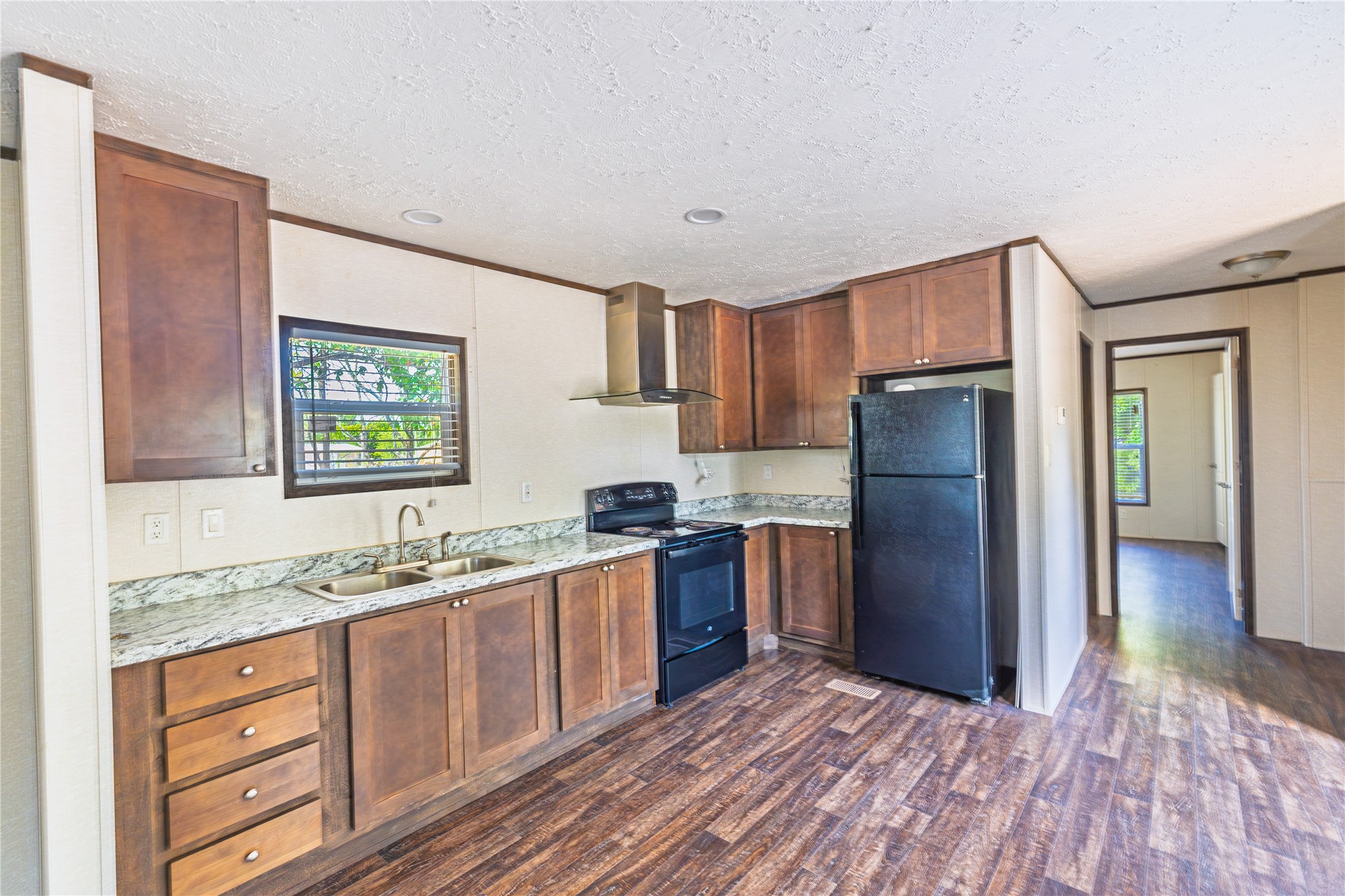 228 E 9th Avenue Ada OK 74820