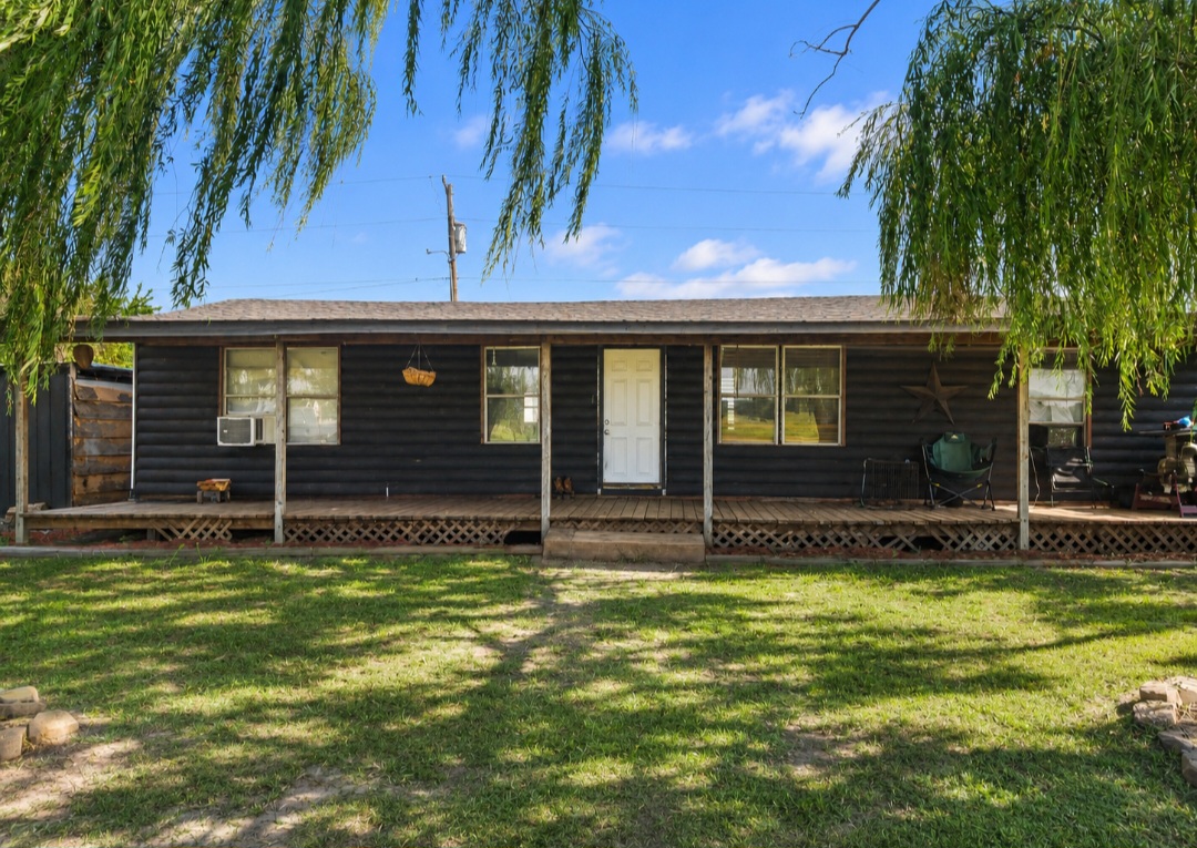 421157 E 1090 Road Checotah OK 74426