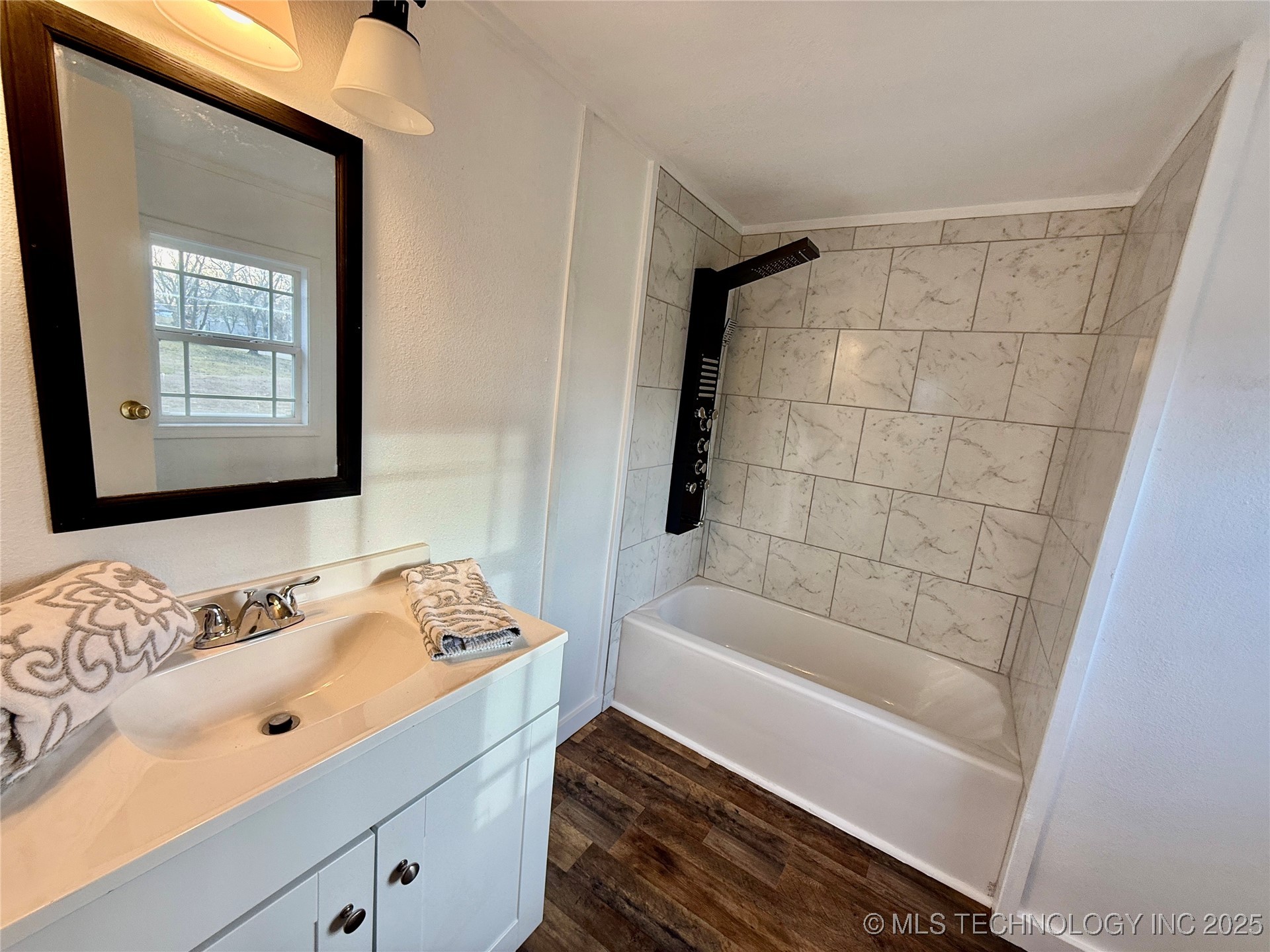 25271 S 606 Grove OK 74344