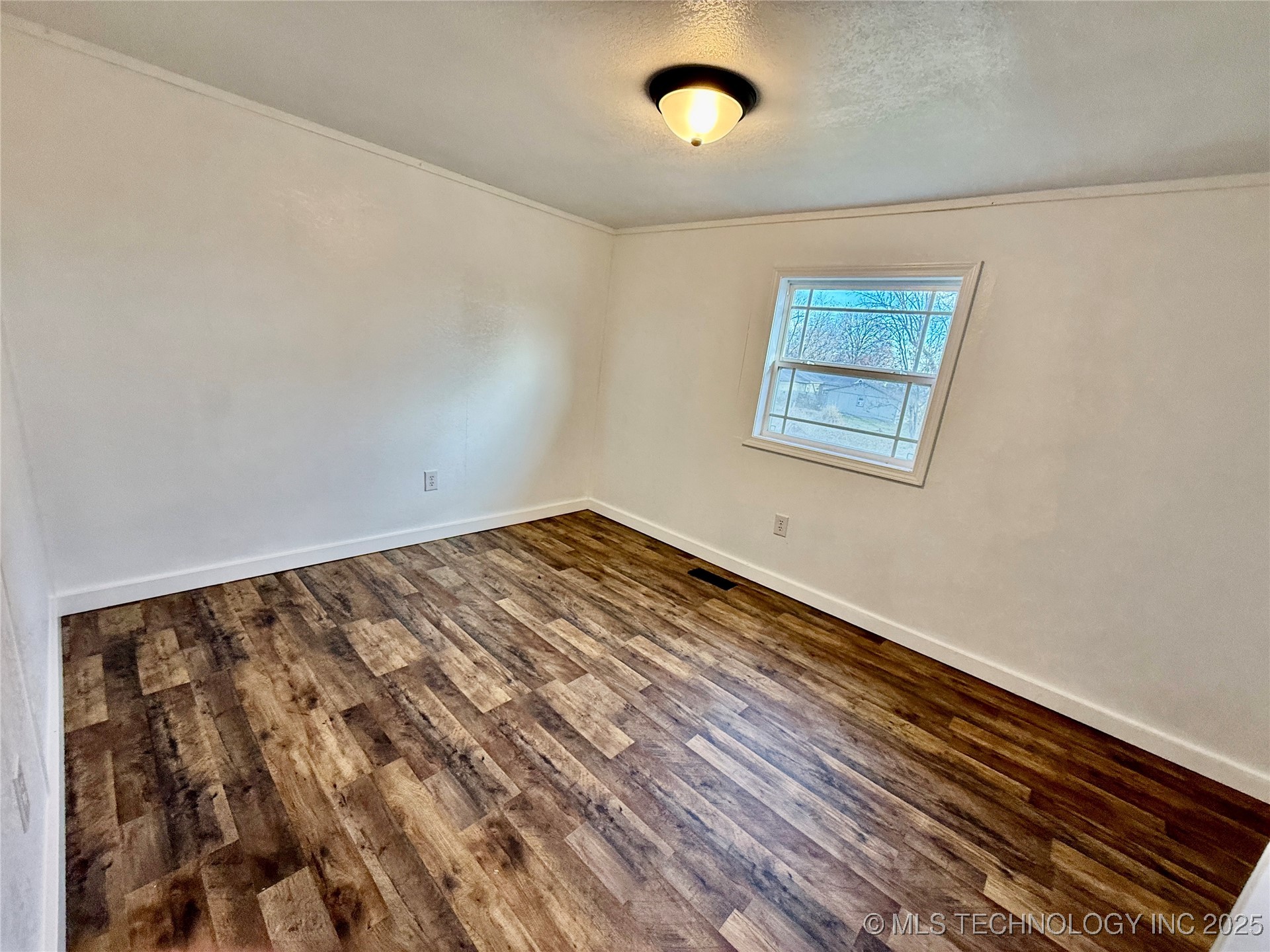 25271 S 606 Grove OK 74344